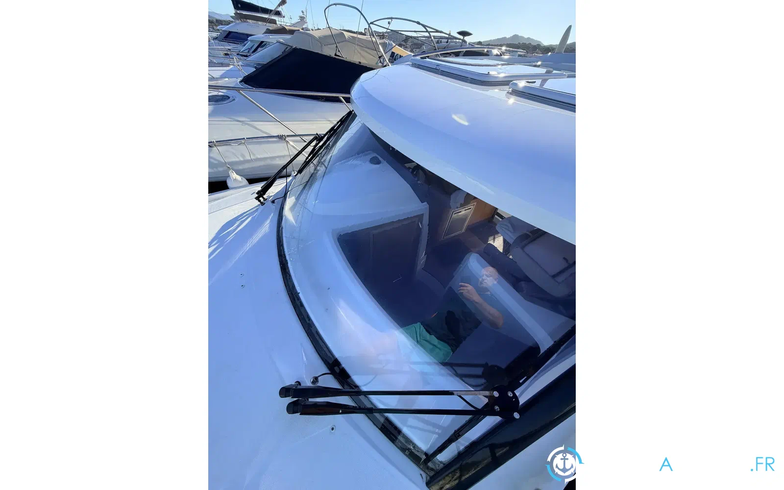 slider 37 Beneteau Antares 8.80