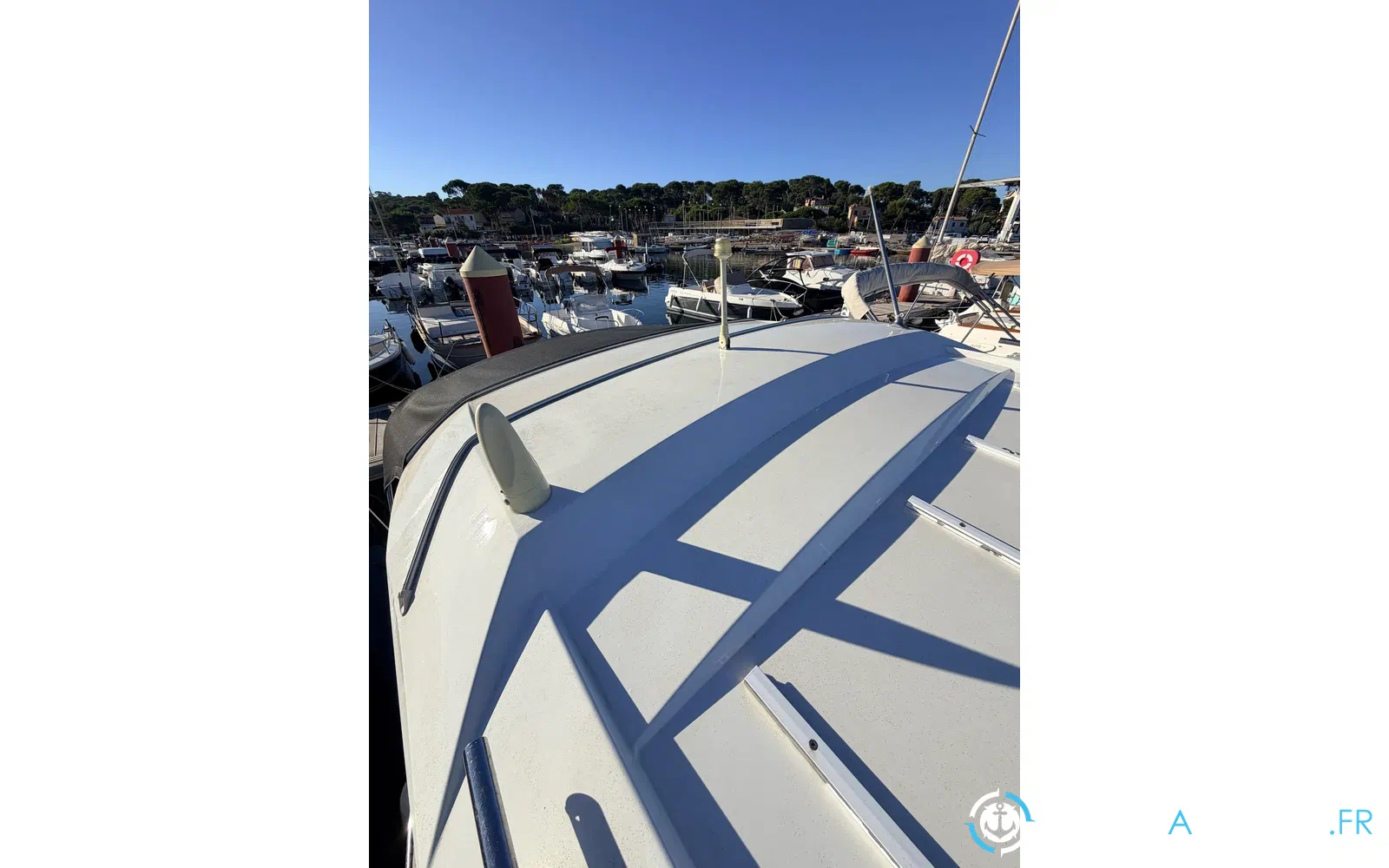 slider 36 Beneteau Antares 8.80