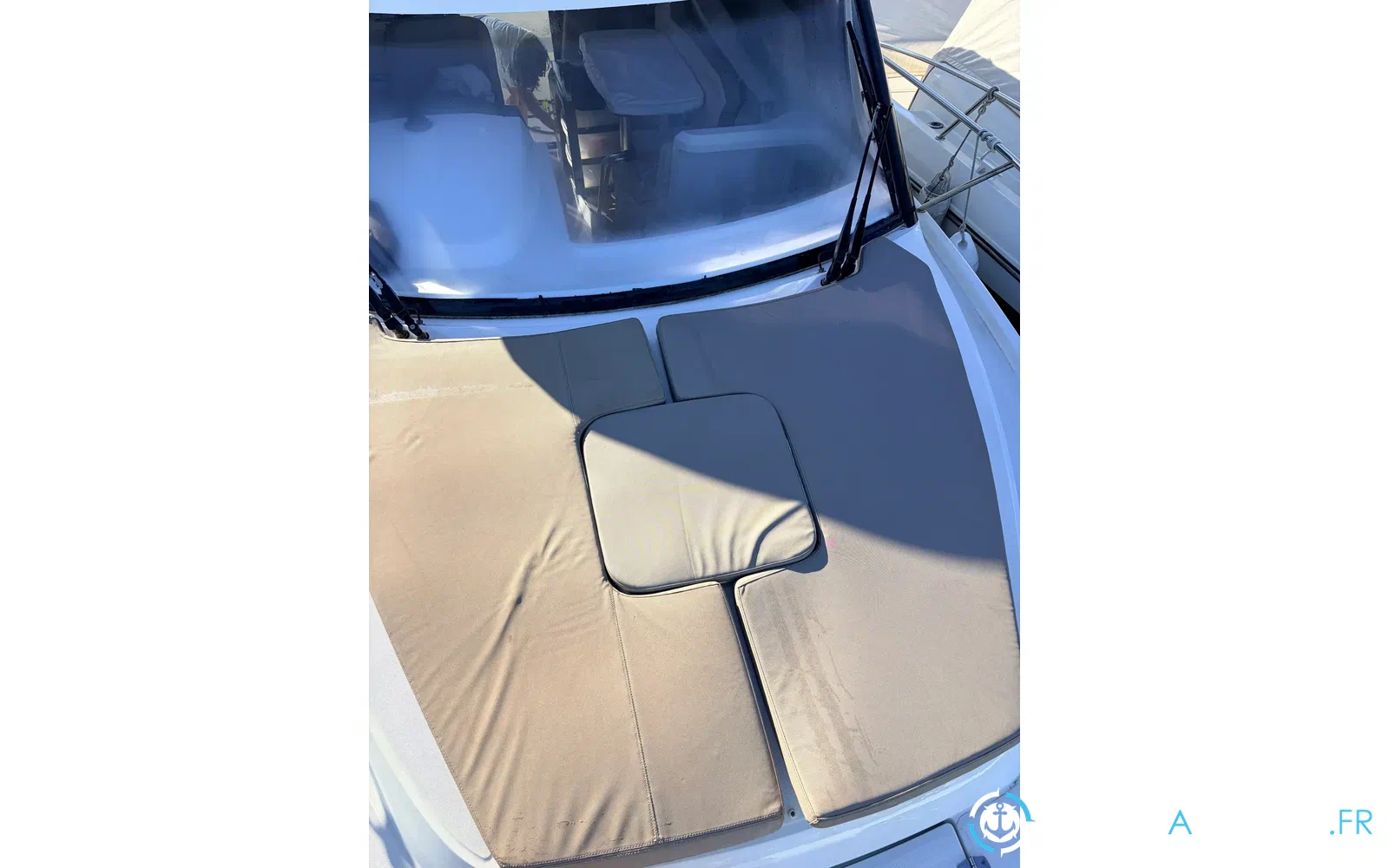 slider 38 Beneteau Antares 8.80