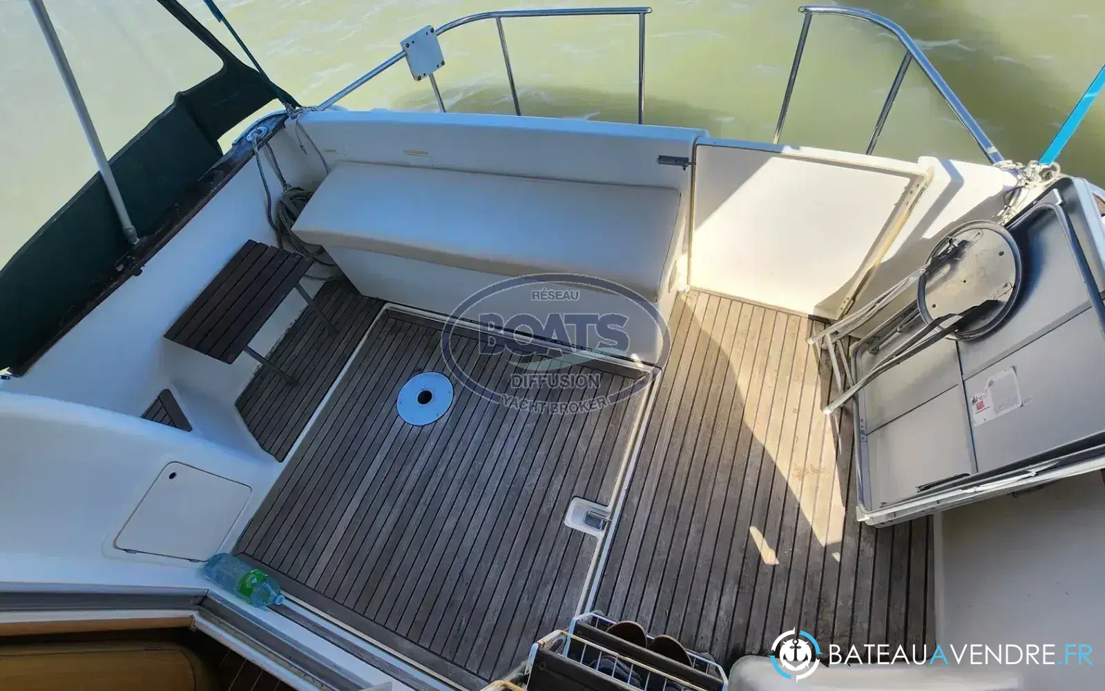 slider 2 Jeanneau Merry Fisher 805
