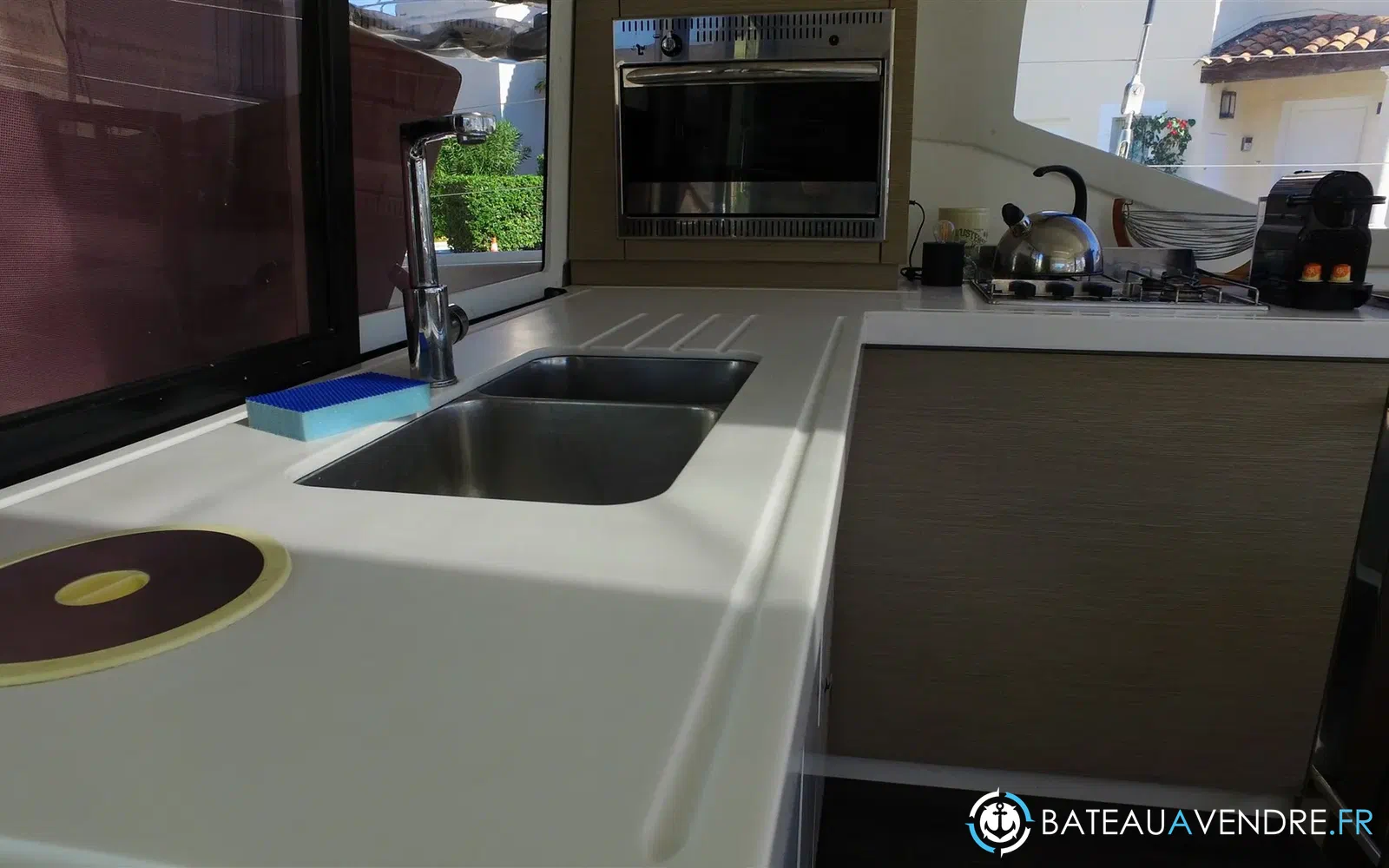 slider 17 Fountaine Pajot Lucia 40