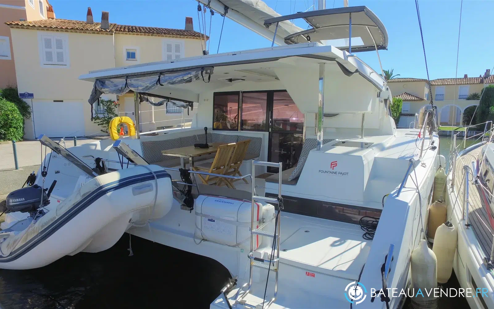 slider 3 Fountaine Pajot Lucia 40