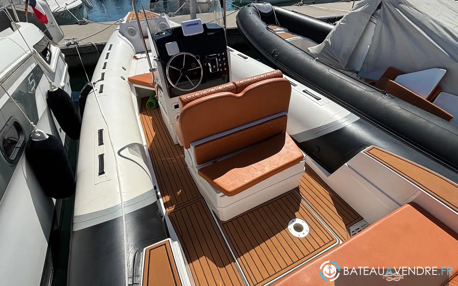 slider 10 Tiger Marine 740 Proline