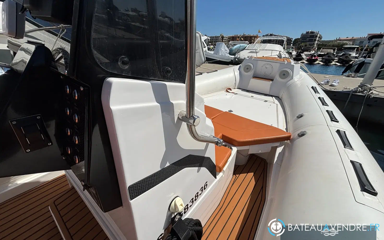 slider 3 Tiger Marine 740 Proline
