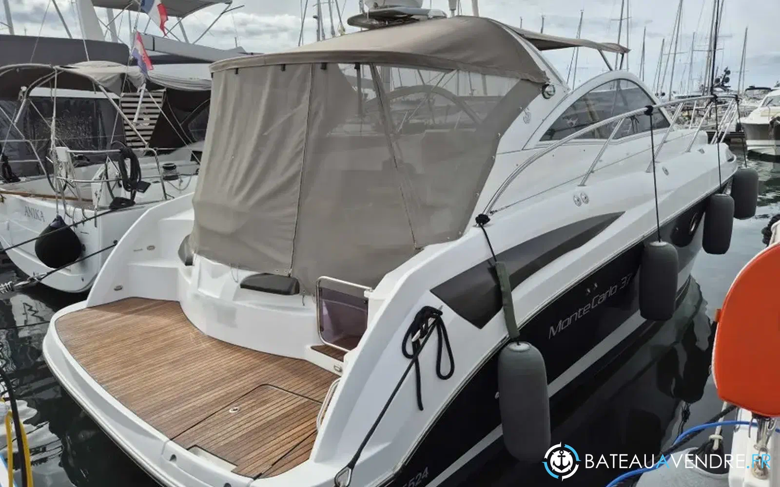 slider 16 Beneteau Monte Carlo 37