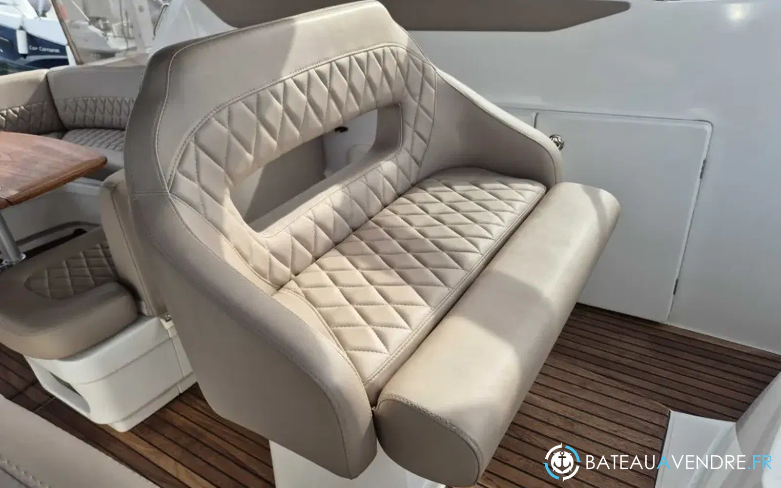 slider 20 Beneteau Monte Carlo 37