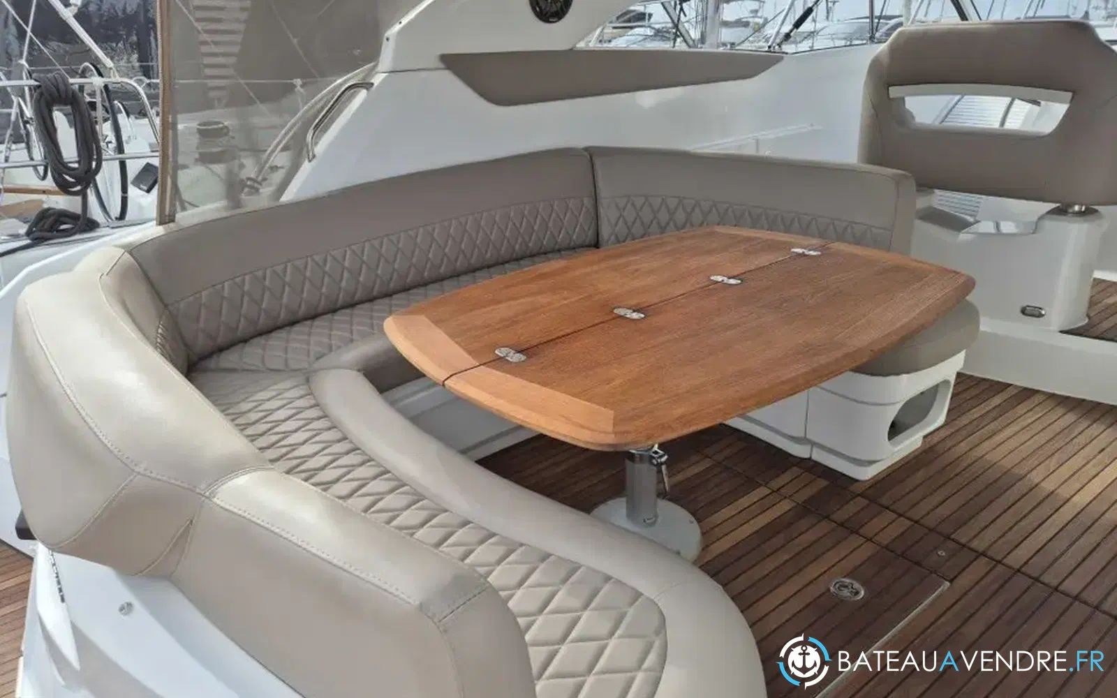 slider 3 Beneteau Monte Carlo 37