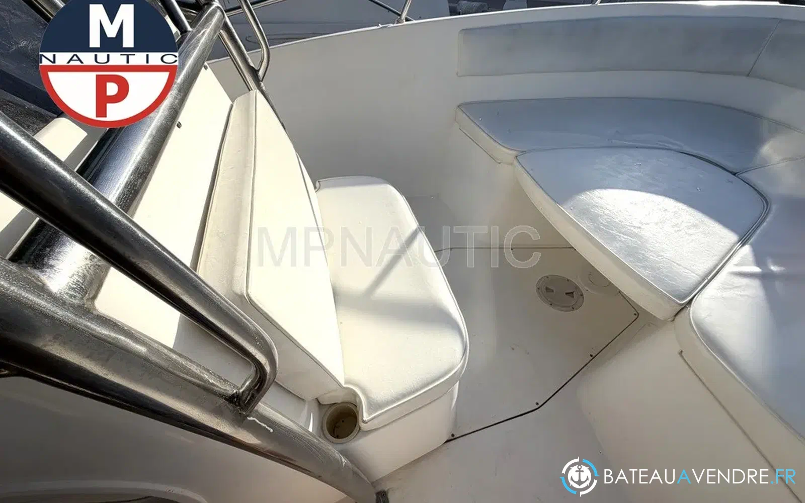 slider 1 Fishing 265 Sundeck