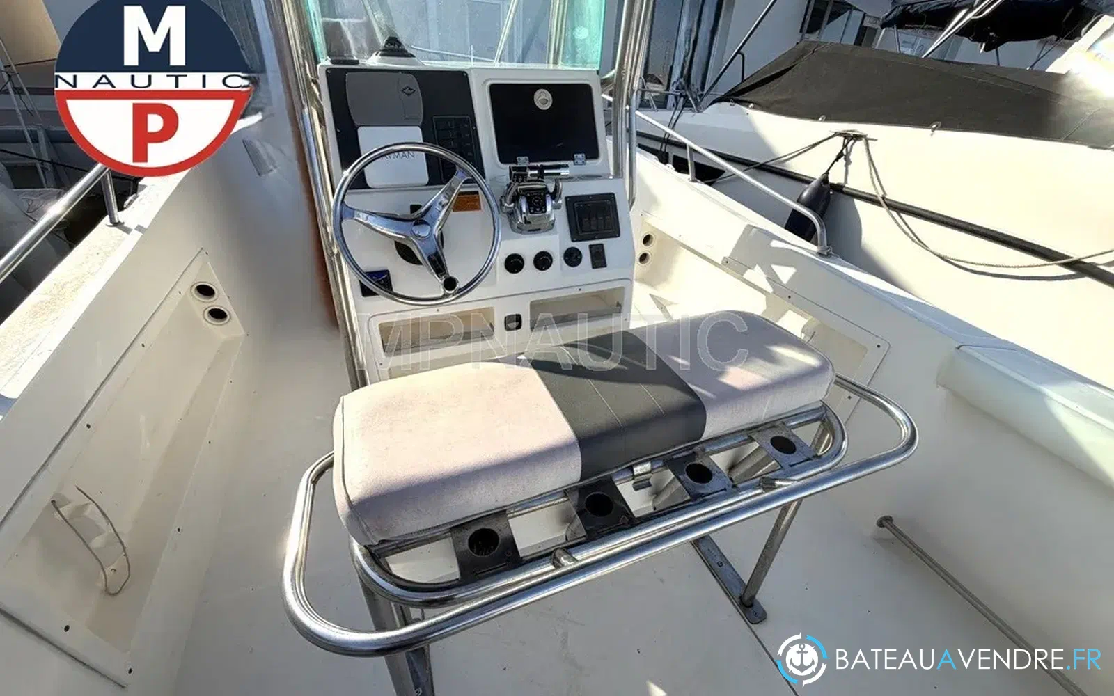 slider 3 Fishing 265 Sundeck