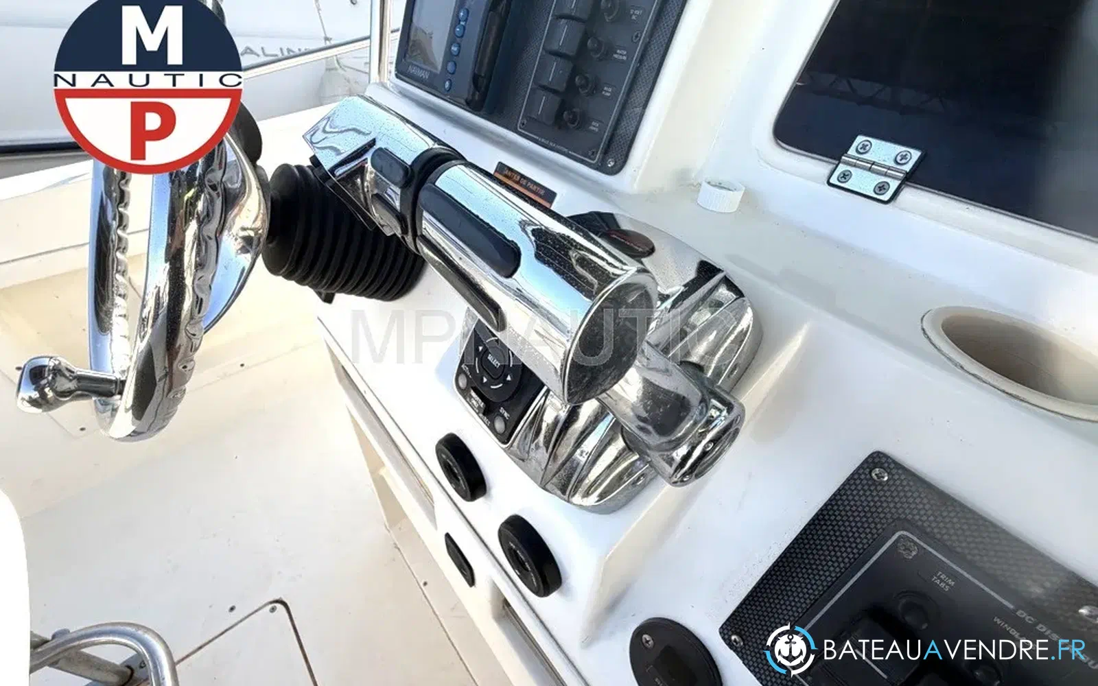slider 5 Fishing 265 Sundeck