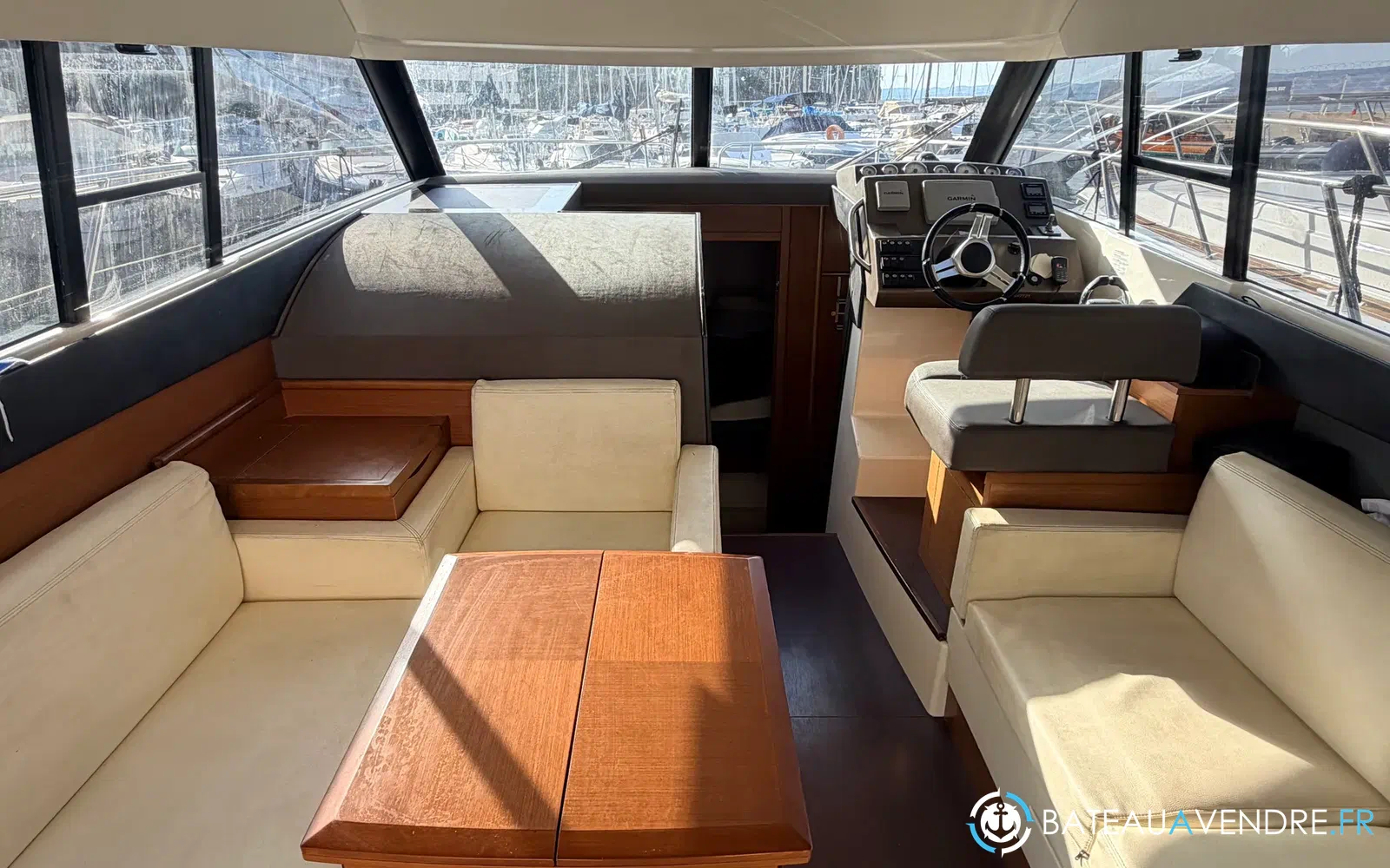 slider 12 Prestige Yachts 350 Fly