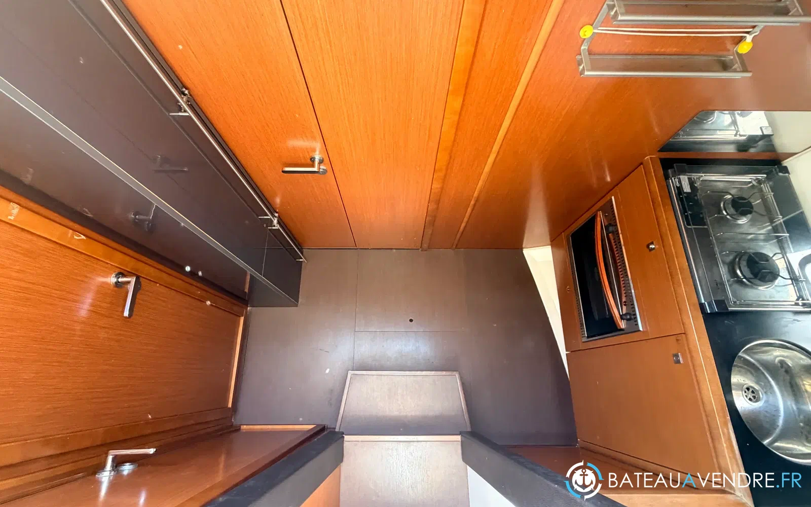 slider 18 Prestige Yachts 350 Fly