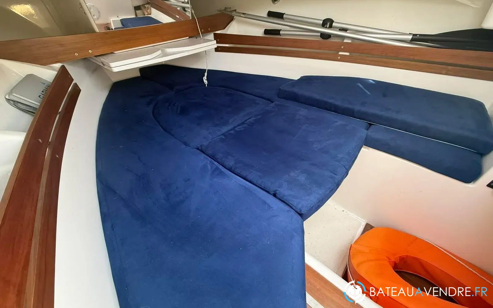 slider 17 Kelt White Shark 228