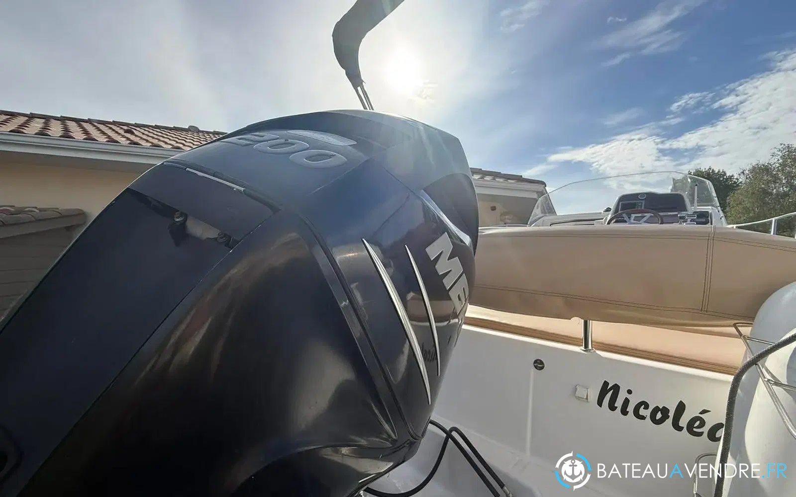 slider 23 Kelt White Shark 228