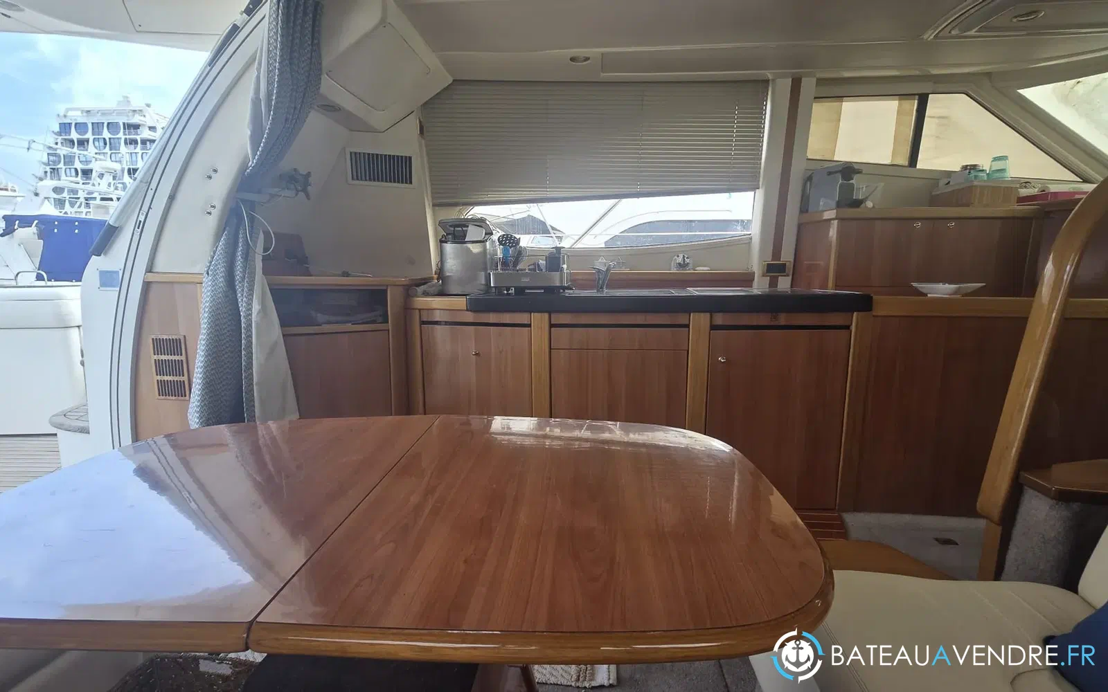 slider 48 Sealine 42.5