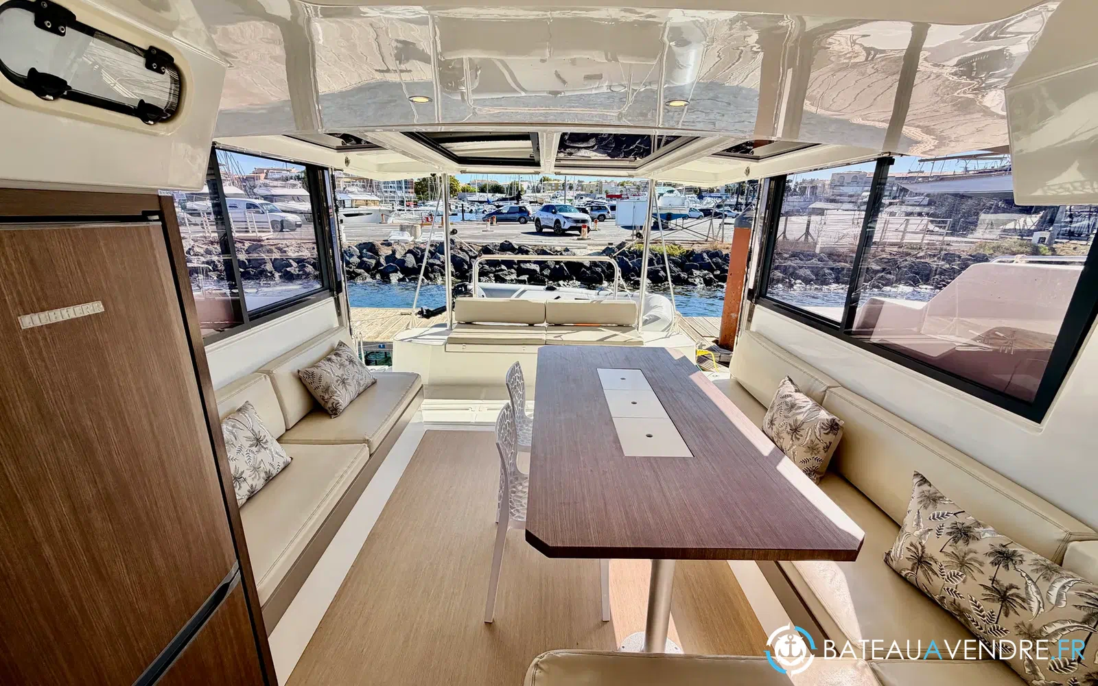 slider 23 Bali Catamarans Catspace