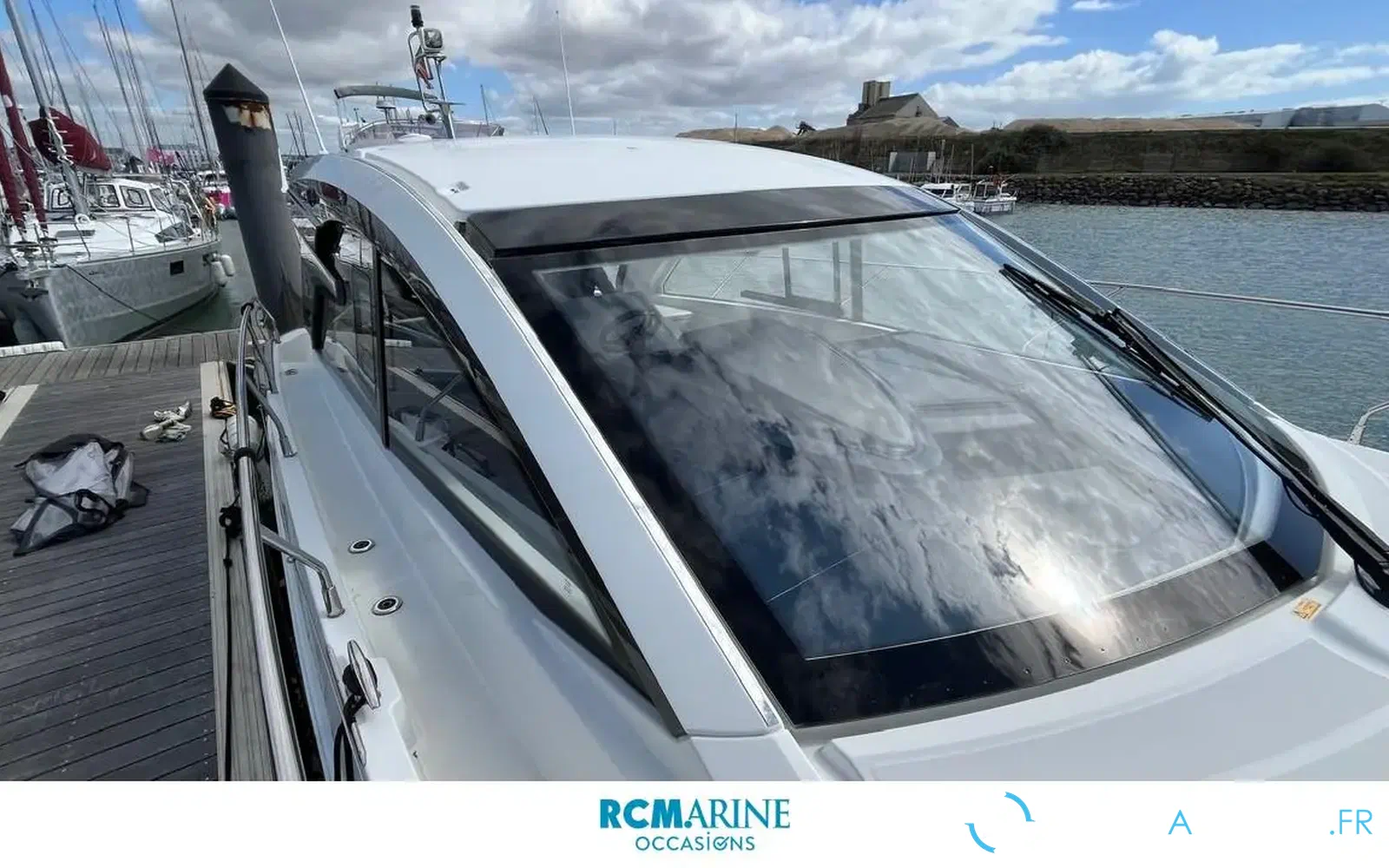slider 15 Beneteau Gran Turismo 41