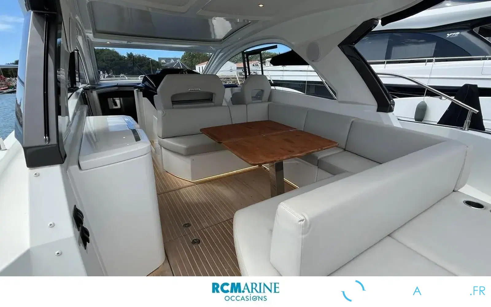 slider 16 Beneteau Gran Turismo 41