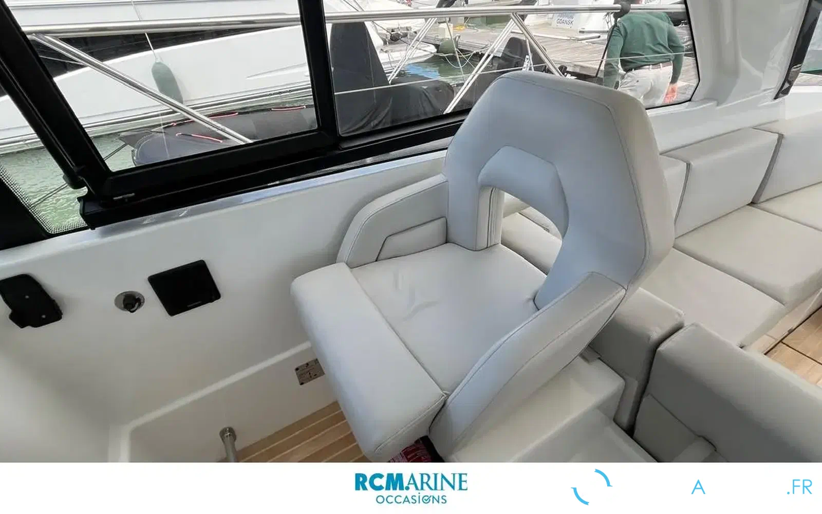 slider 21 Beneteau Gran Turismo 41
