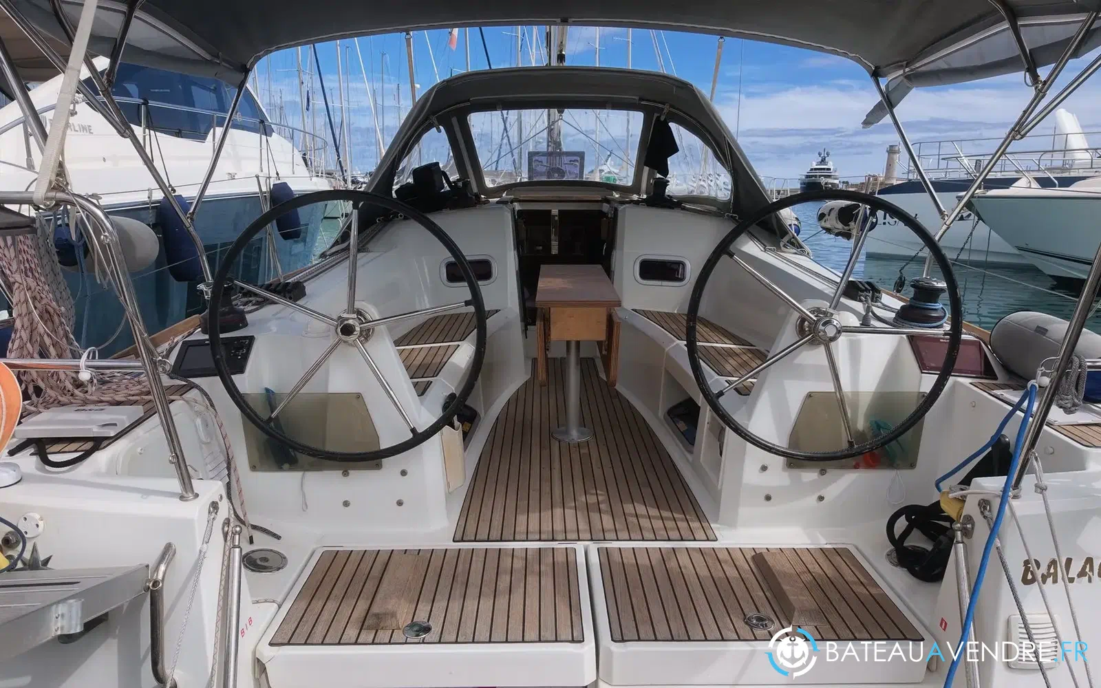 slider 13 Jeanneau Sun Odyssey 349