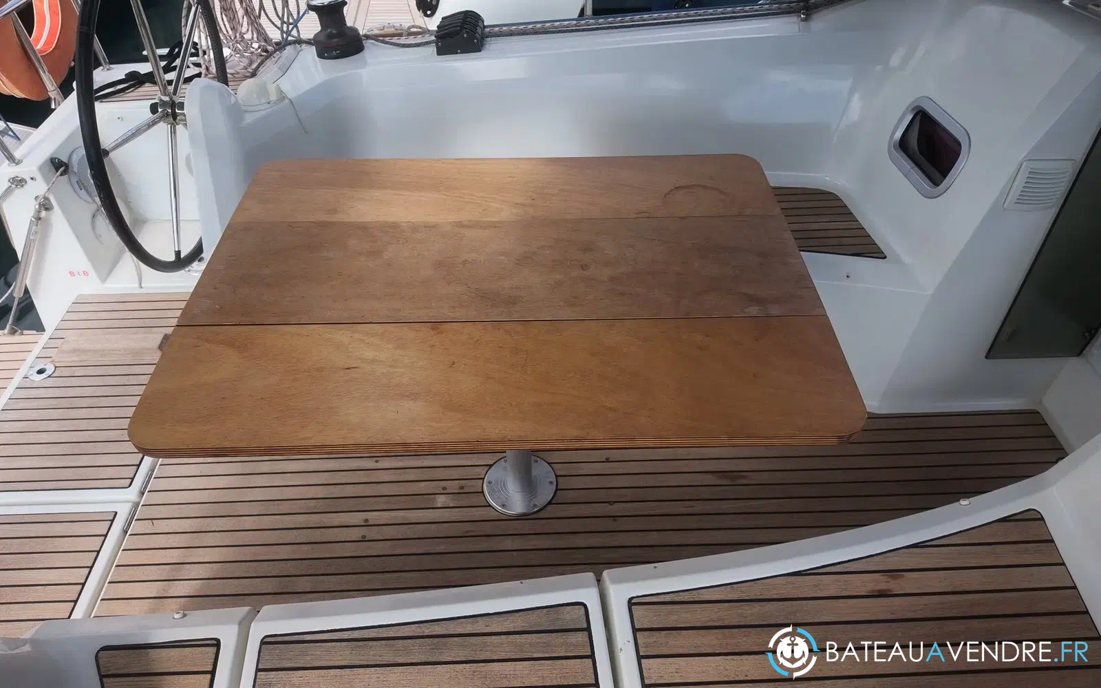 slider 14 Jeanneau Sun Odyssey 349