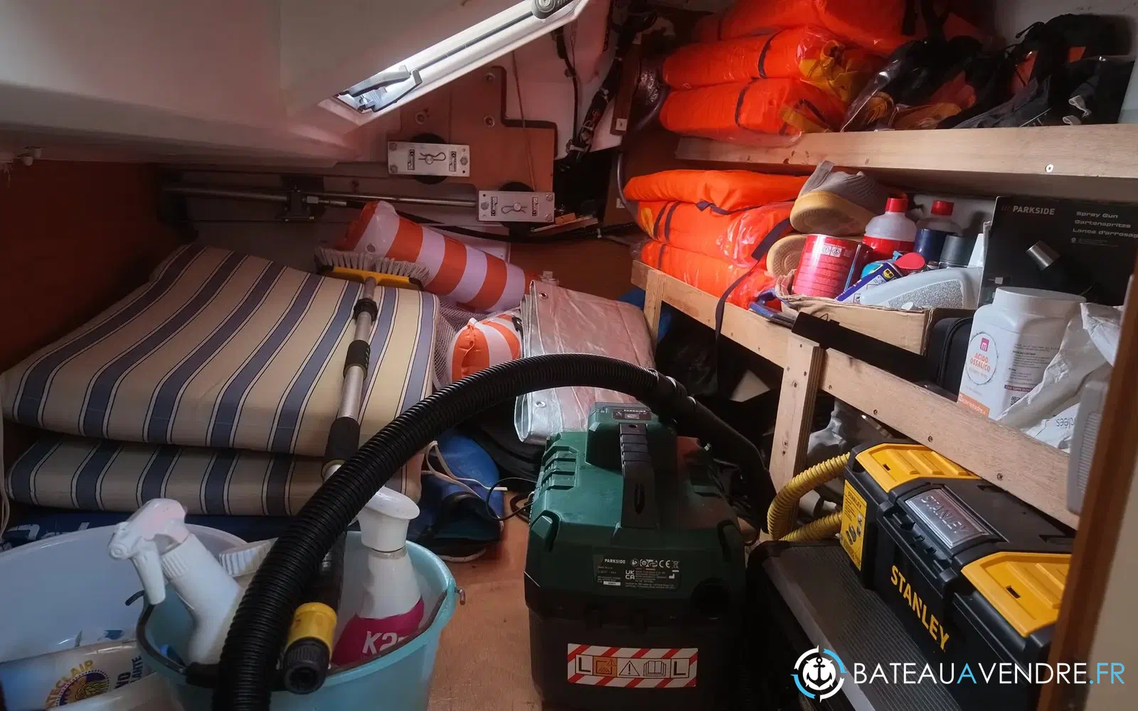slider 29 Jeanneau Sun Odyssey 349