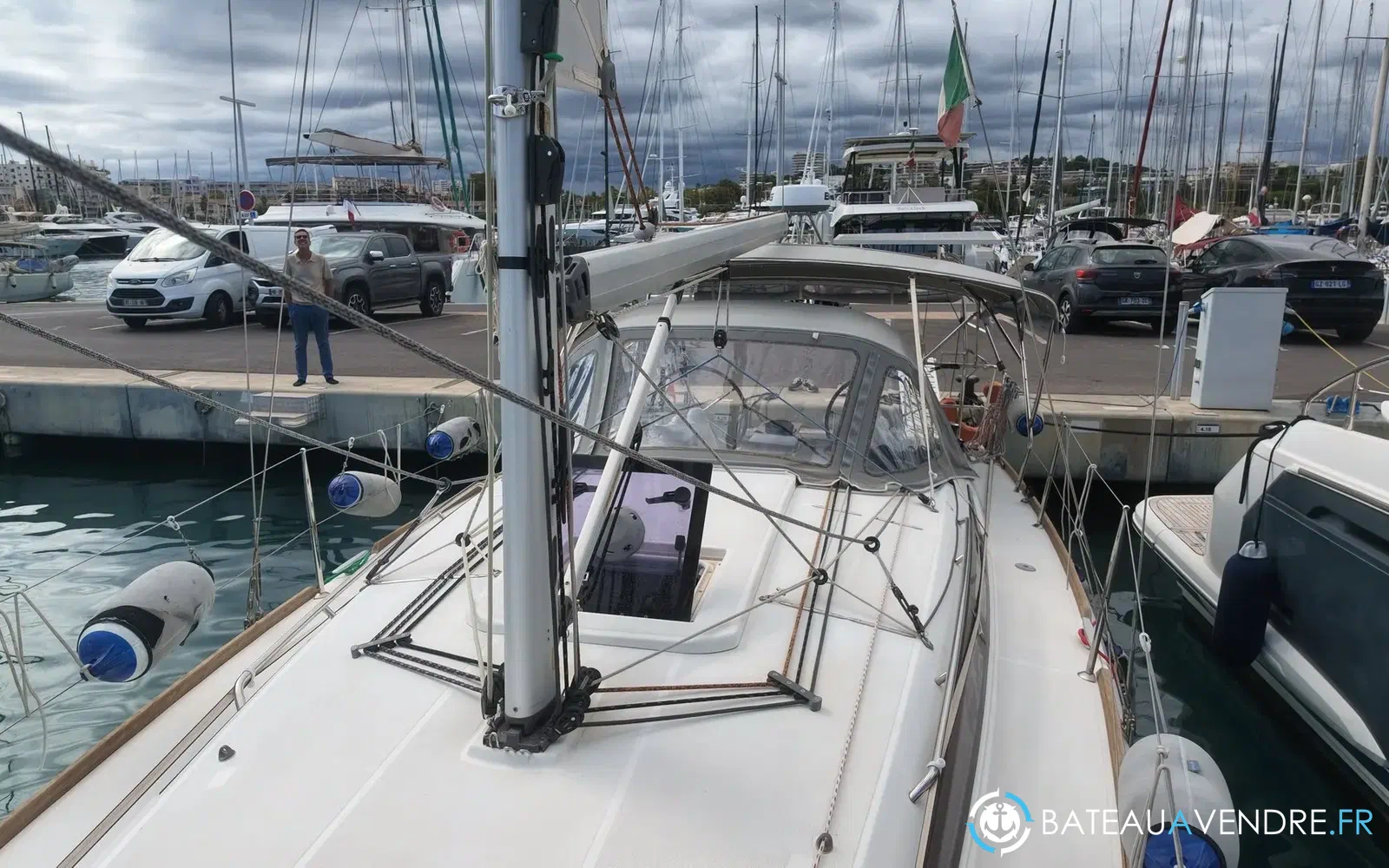 slider 5 Jeanneau Sun Odyssey 349