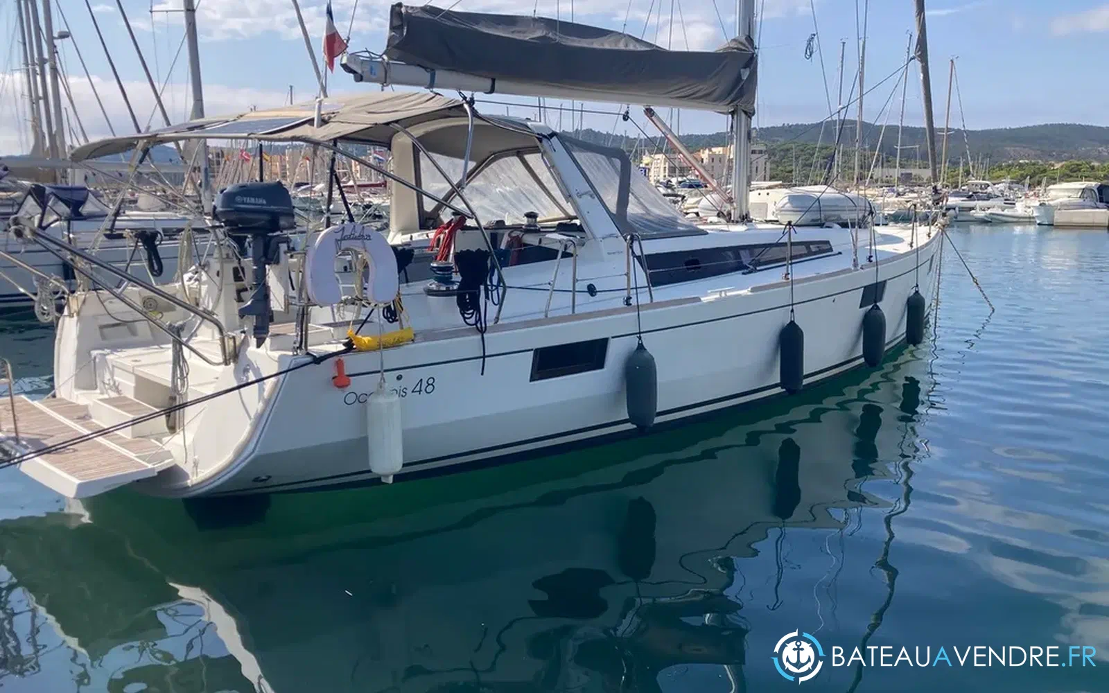 slider 1 Beneteau Oceanis 48
