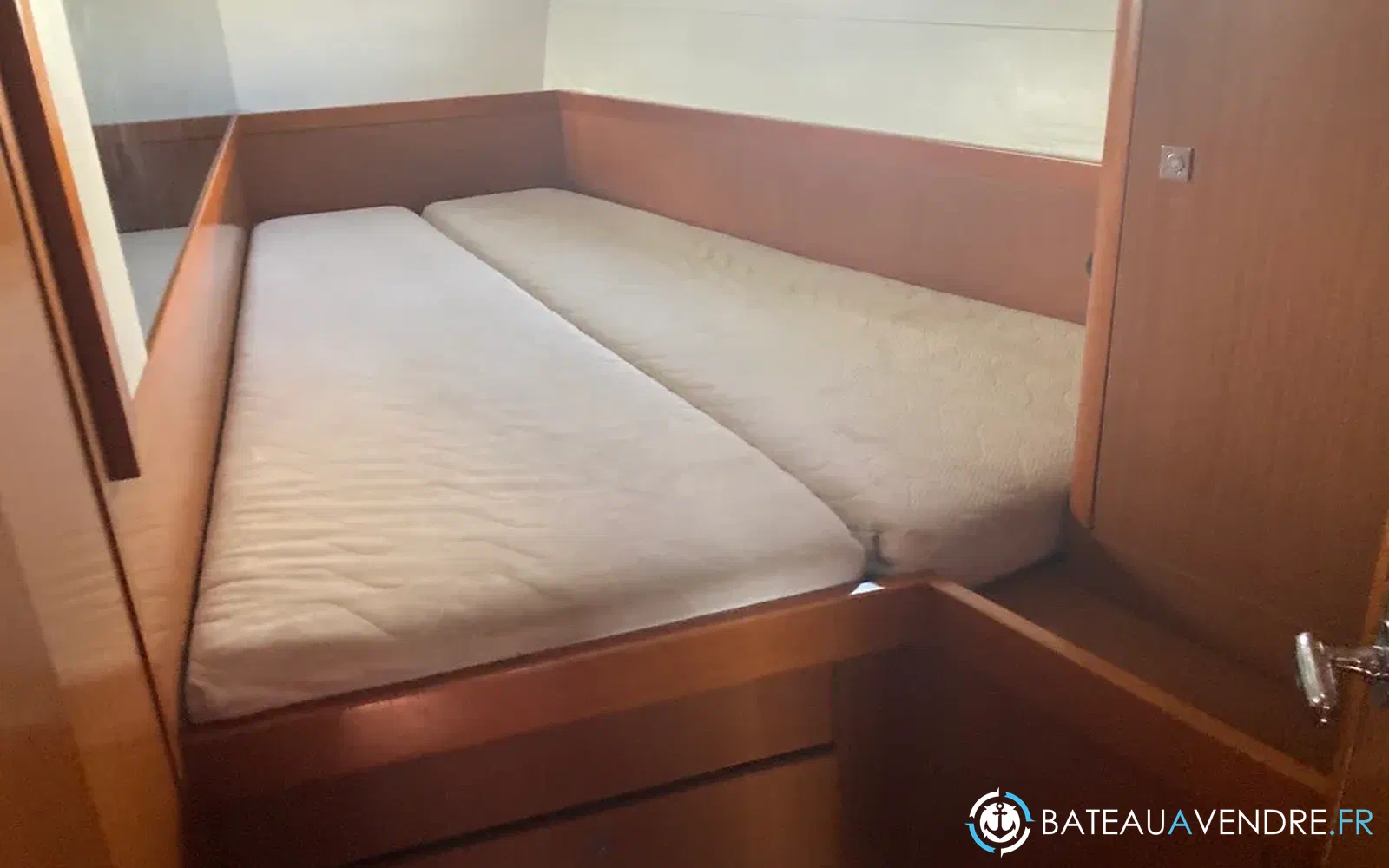 slider 31 Beneteau Oceanis 48