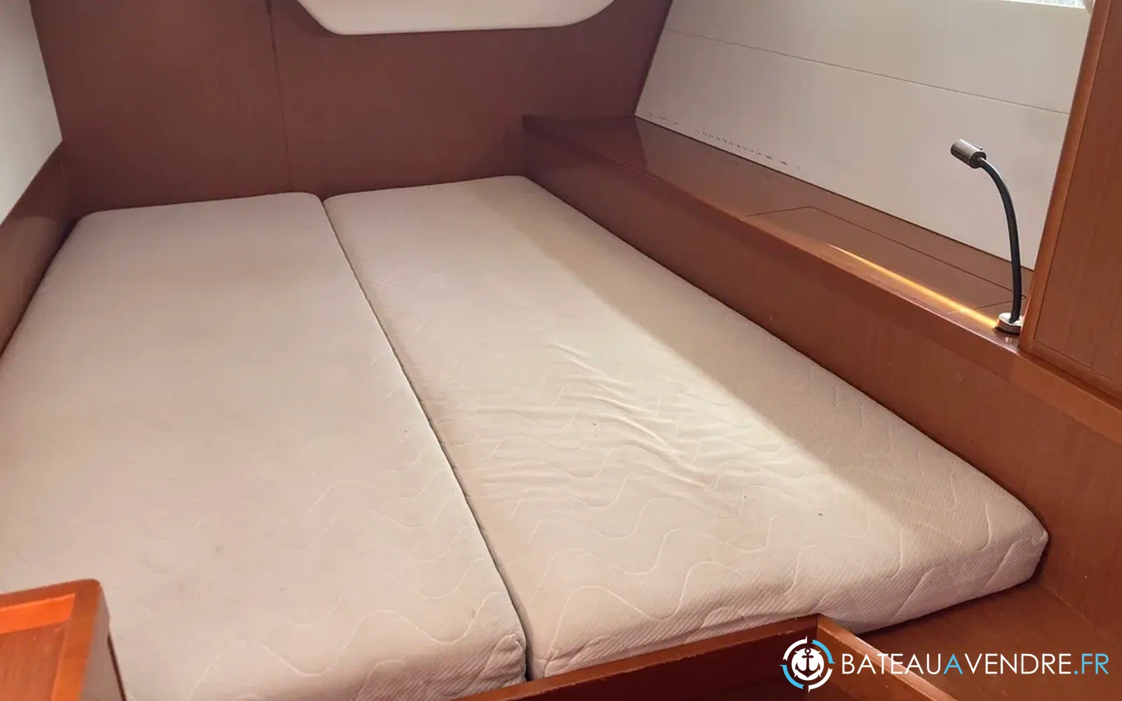 slider 36 Beneteau Oceanis 48