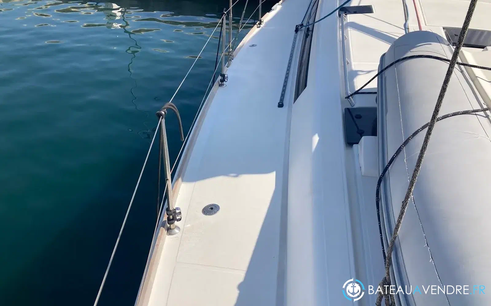 slider 10 Beneteau Oceanis 48