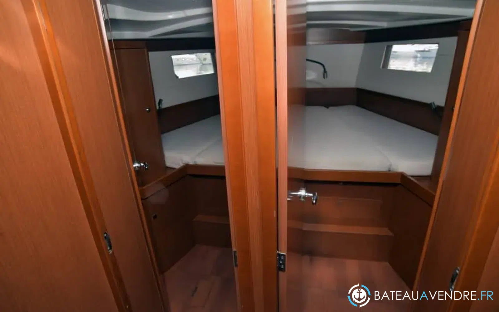slider 22 Beneteau Oceanis 48