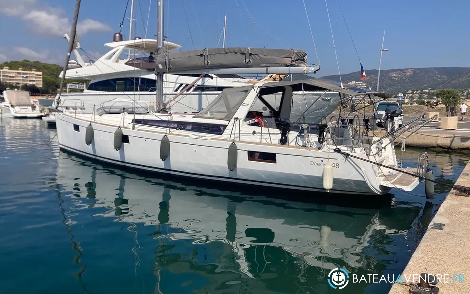 slider 0 Beneteau Oceanis 48