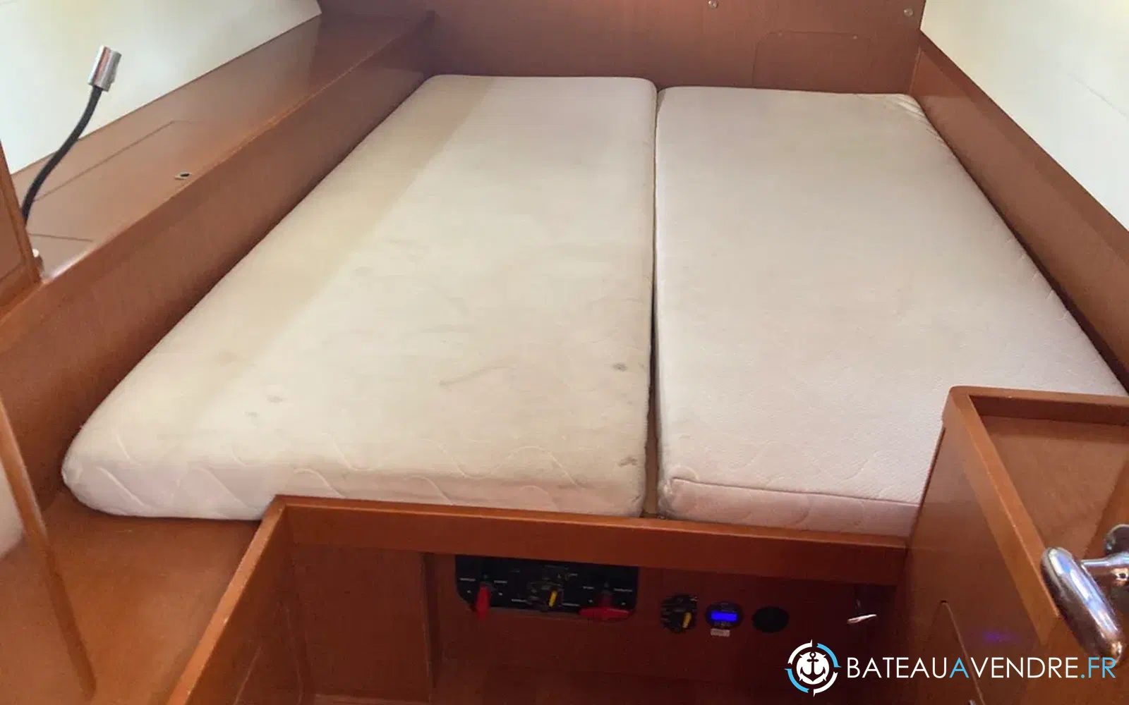 slider 28 Beneteau Oceanis 48