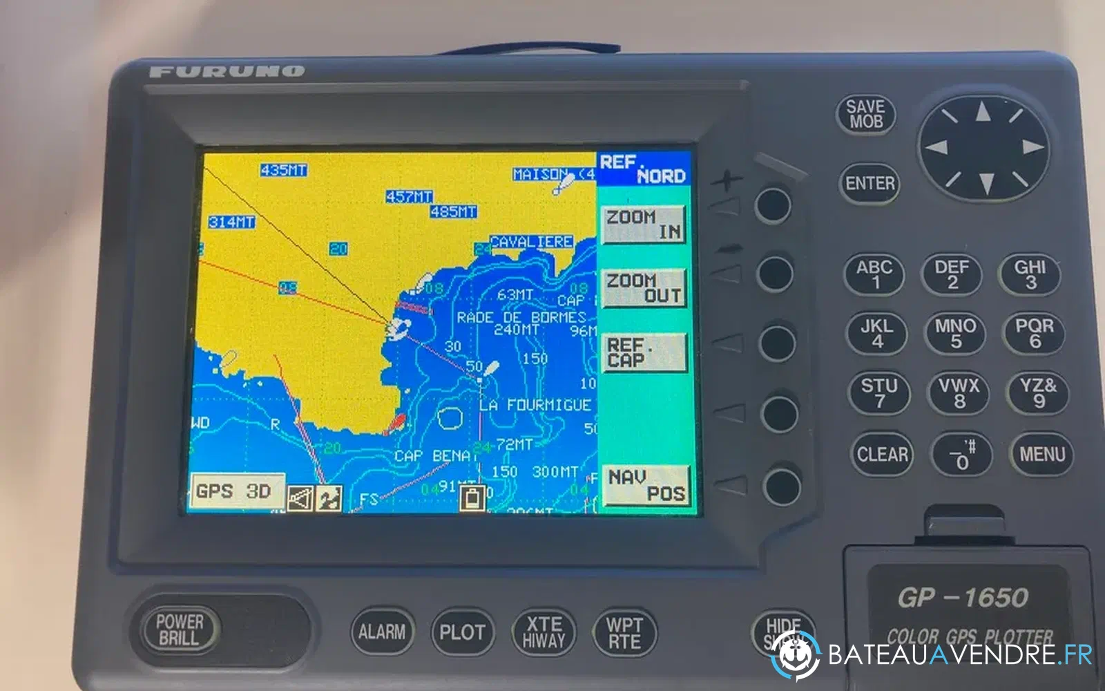 slider 37 Sealine F 33