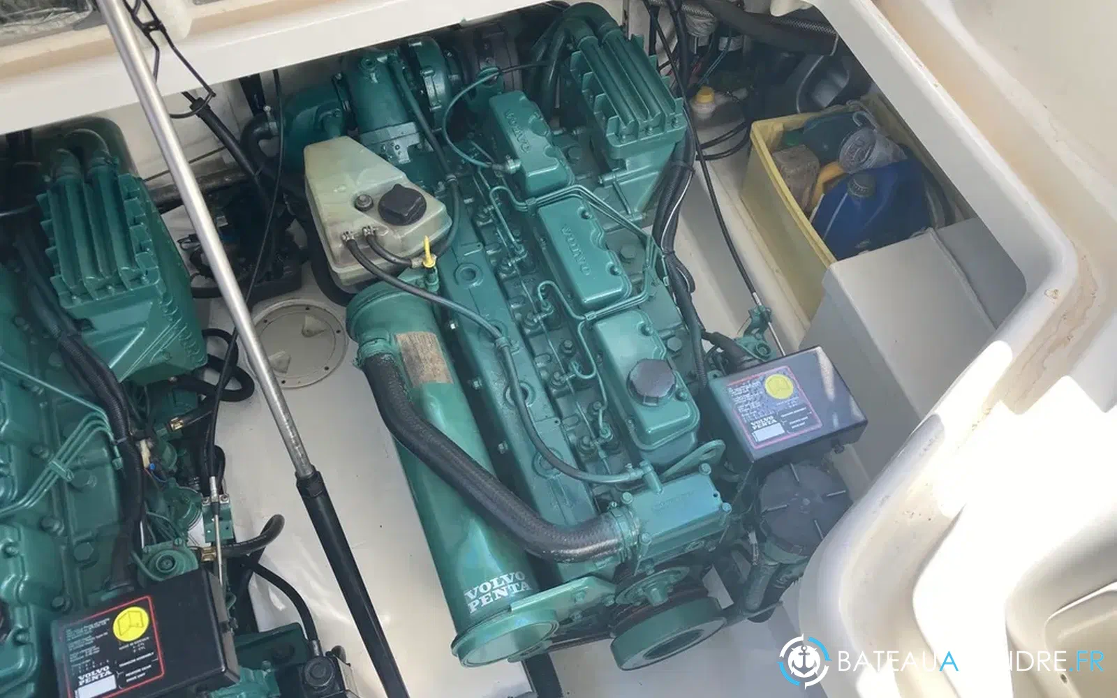 slider 49 Sealine F 33