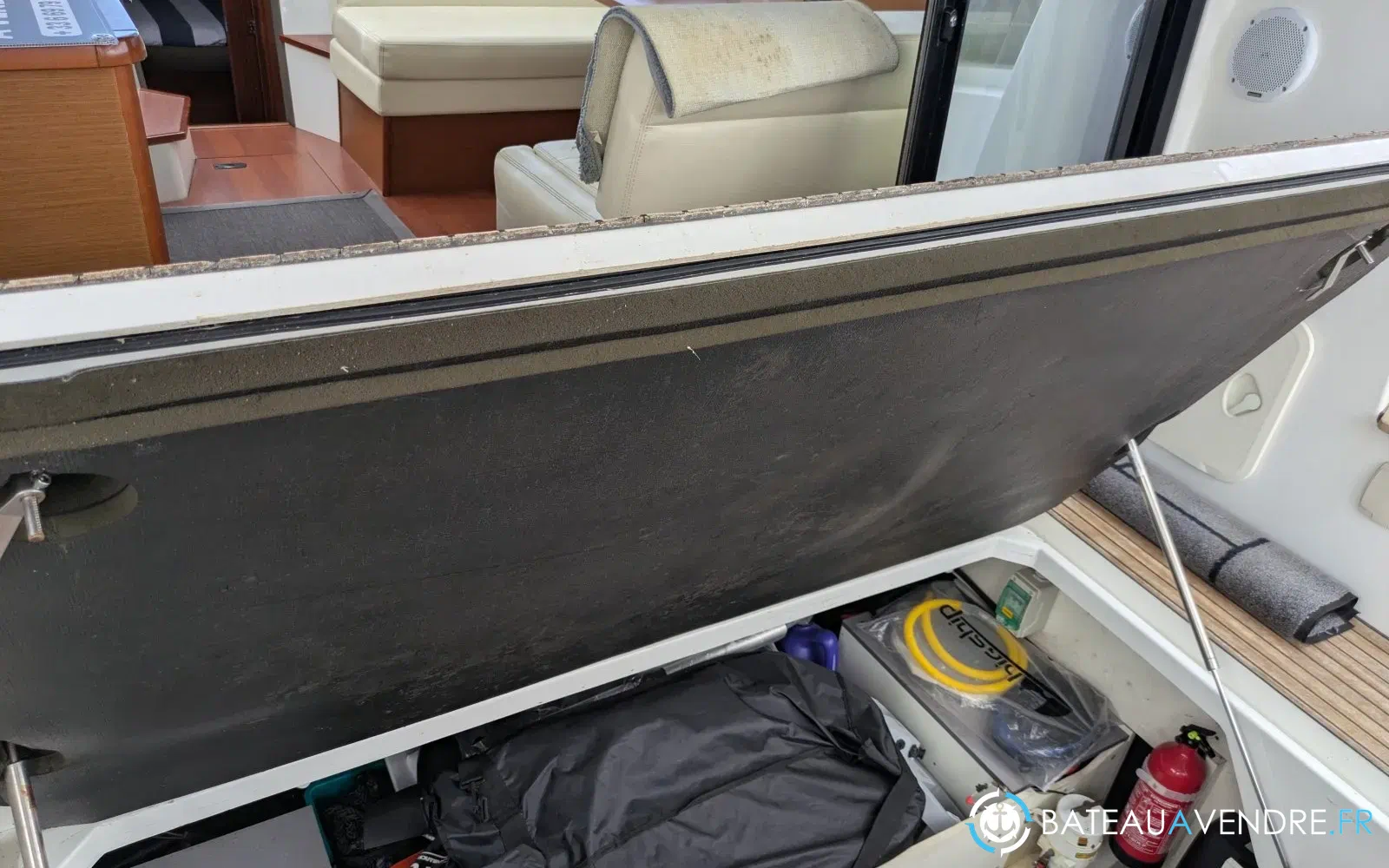 slider 21 Jeanneau NC 11