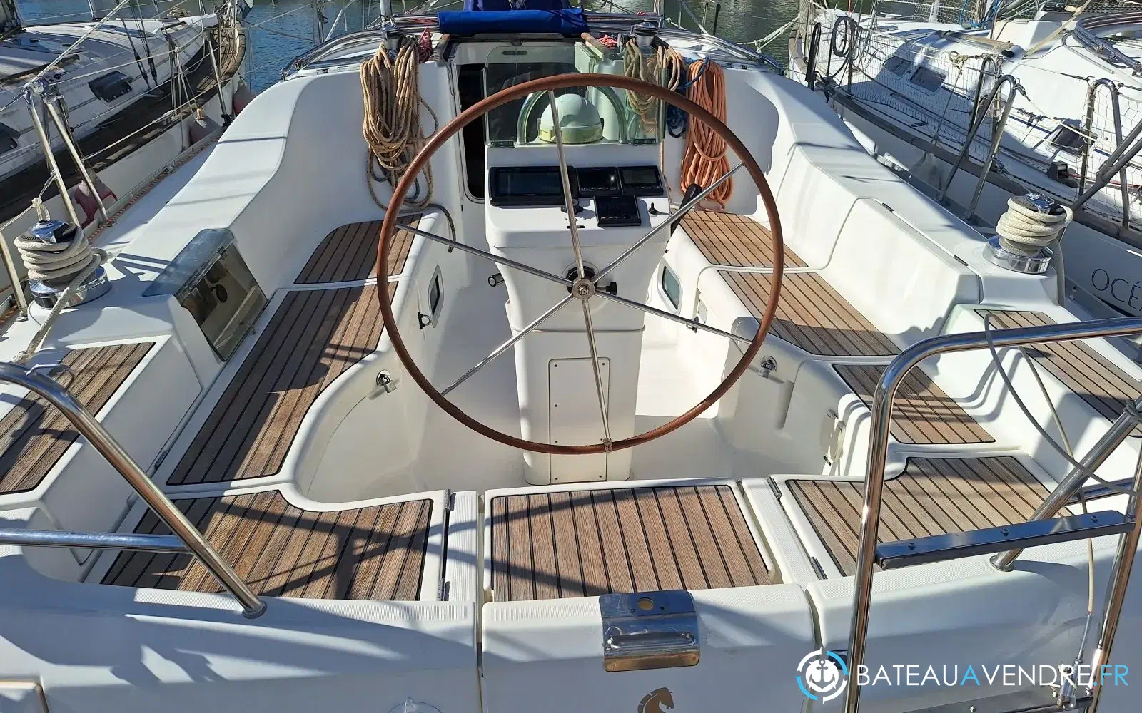 slider 12 Beneteau Oceanis 393 Clipper
