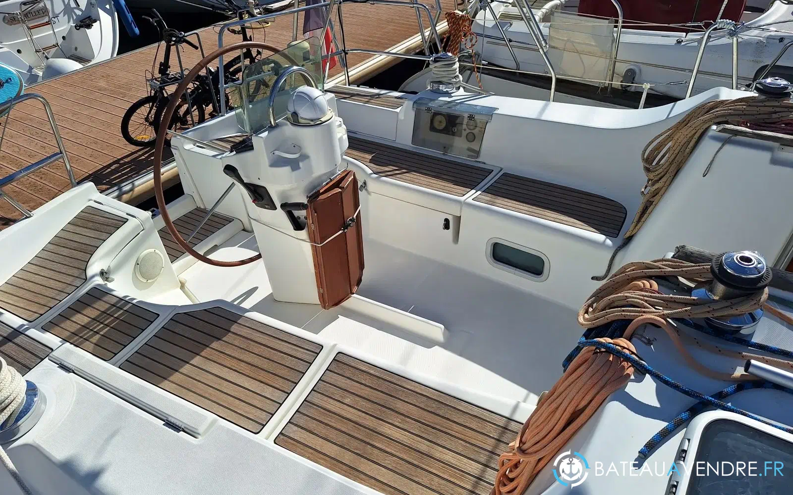 slider 1 Beneteau Oceanis 393 Clipper