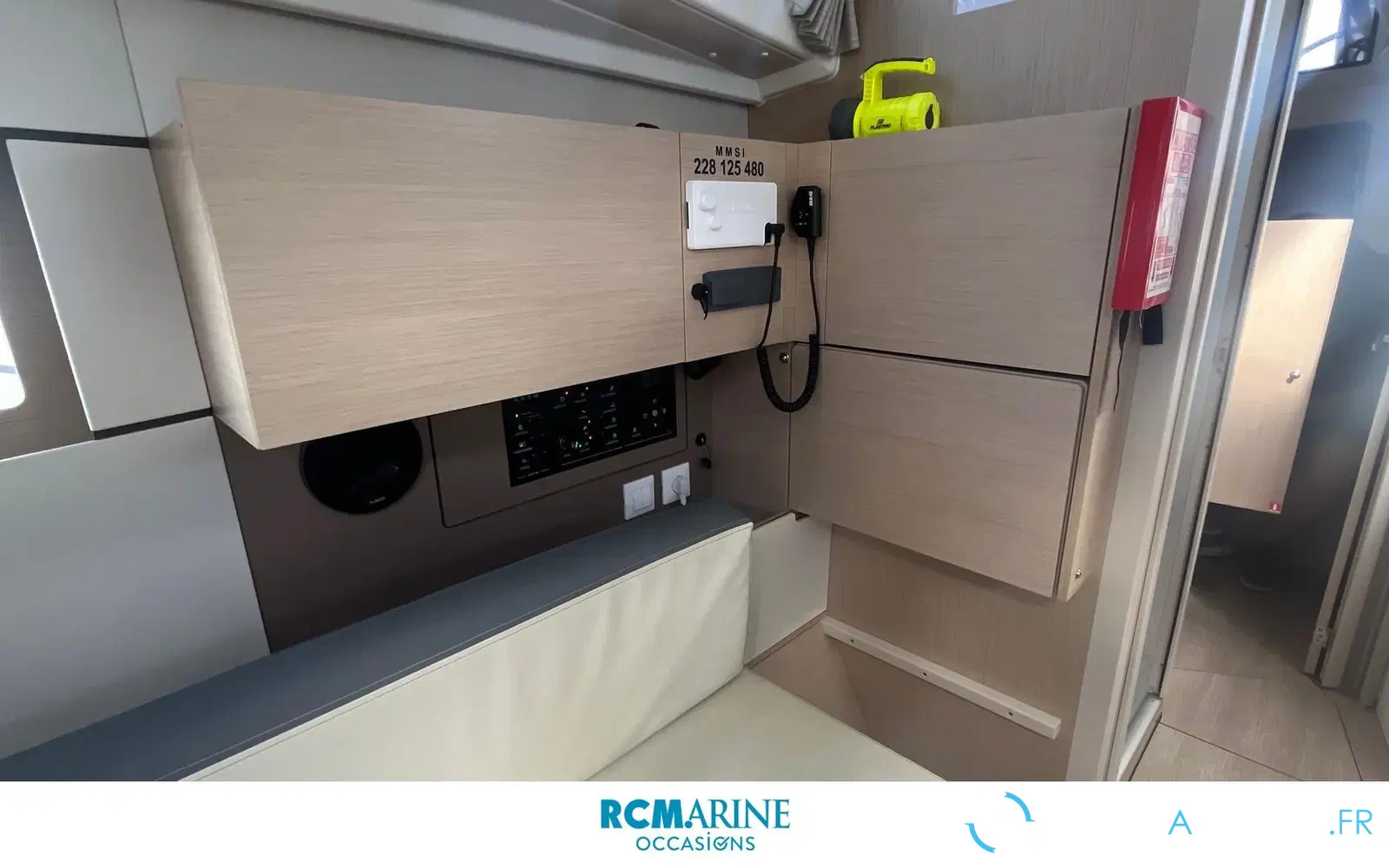 slider 24 Beneteau Oceanis 38.1