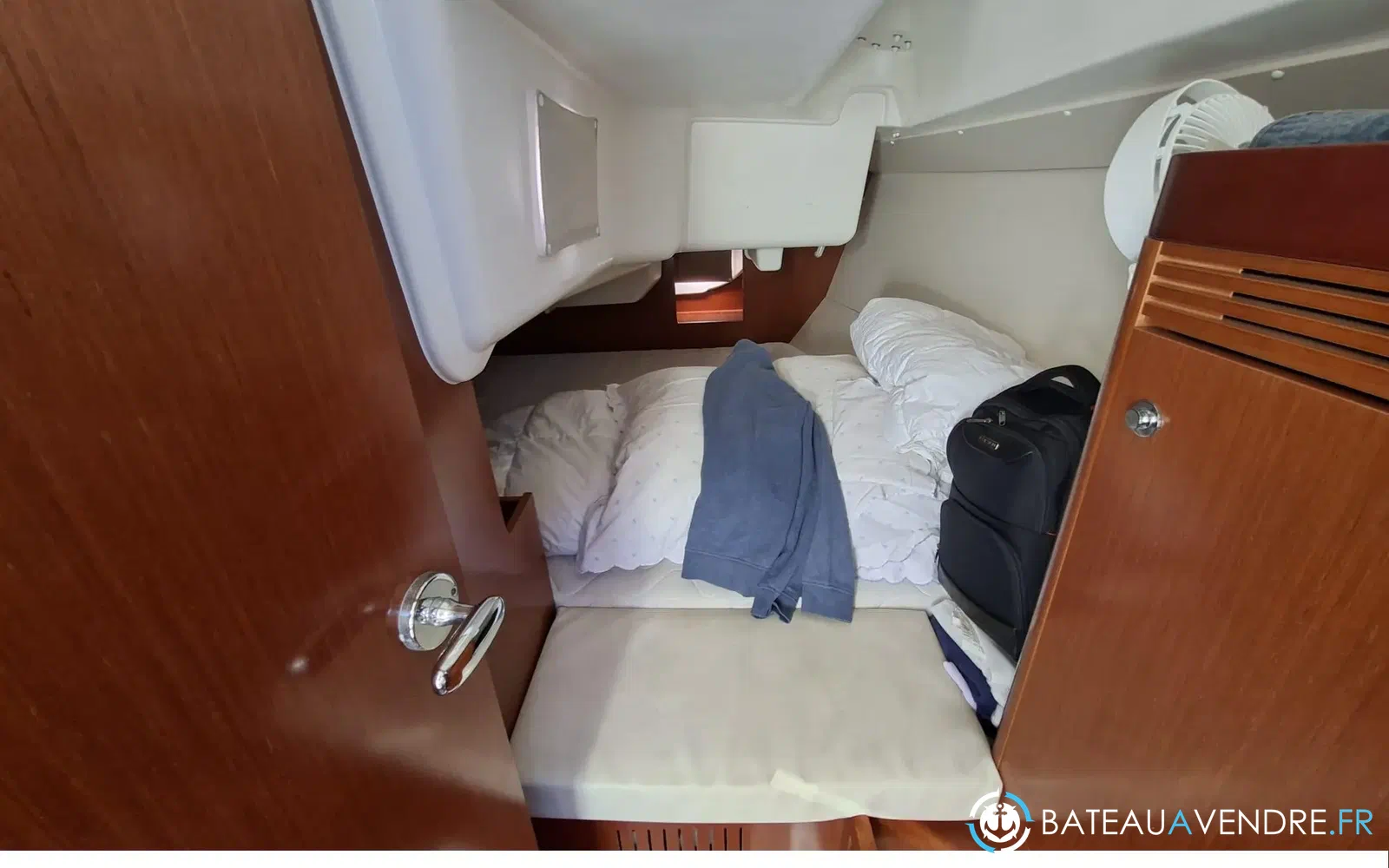 slider 10 Beneteau Oceanis 31 Limited Edition