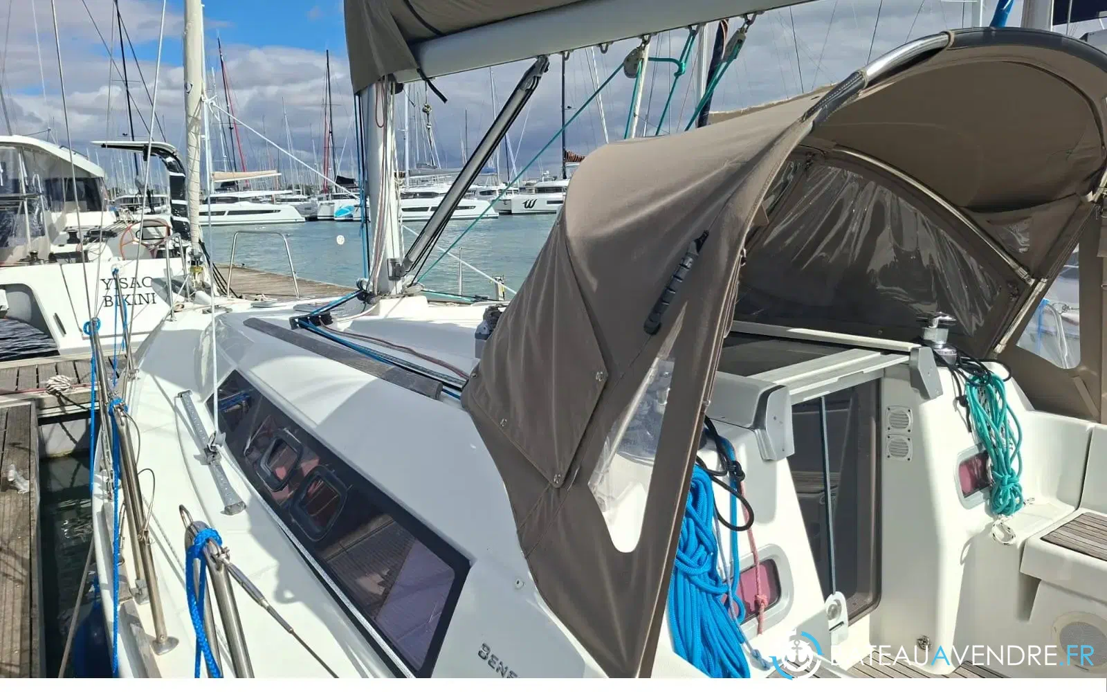 slider 2 Beneteau Oceanis 31 Limited Edition