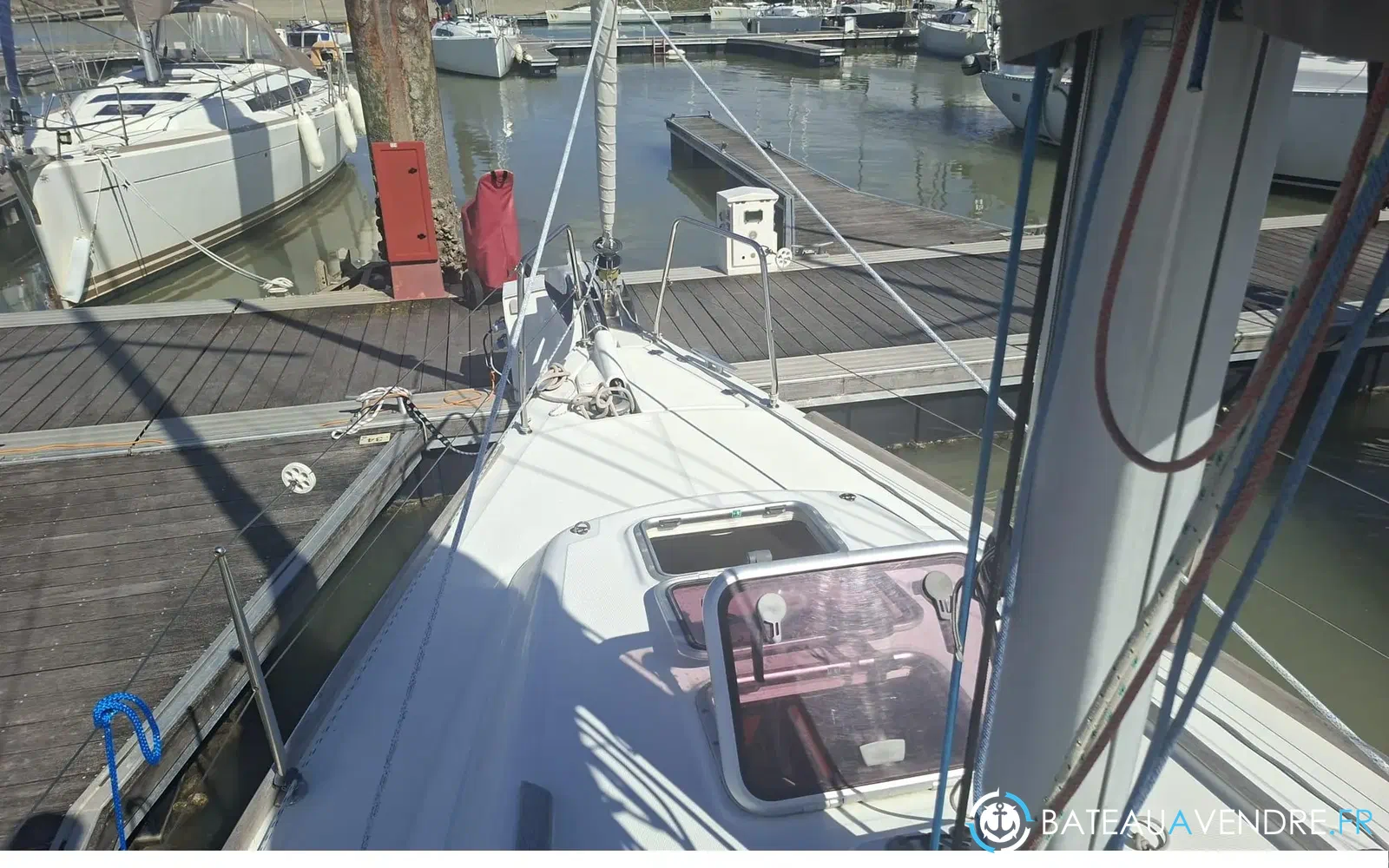 slider 7 Beneteau Oceanis 31 Limited Edition