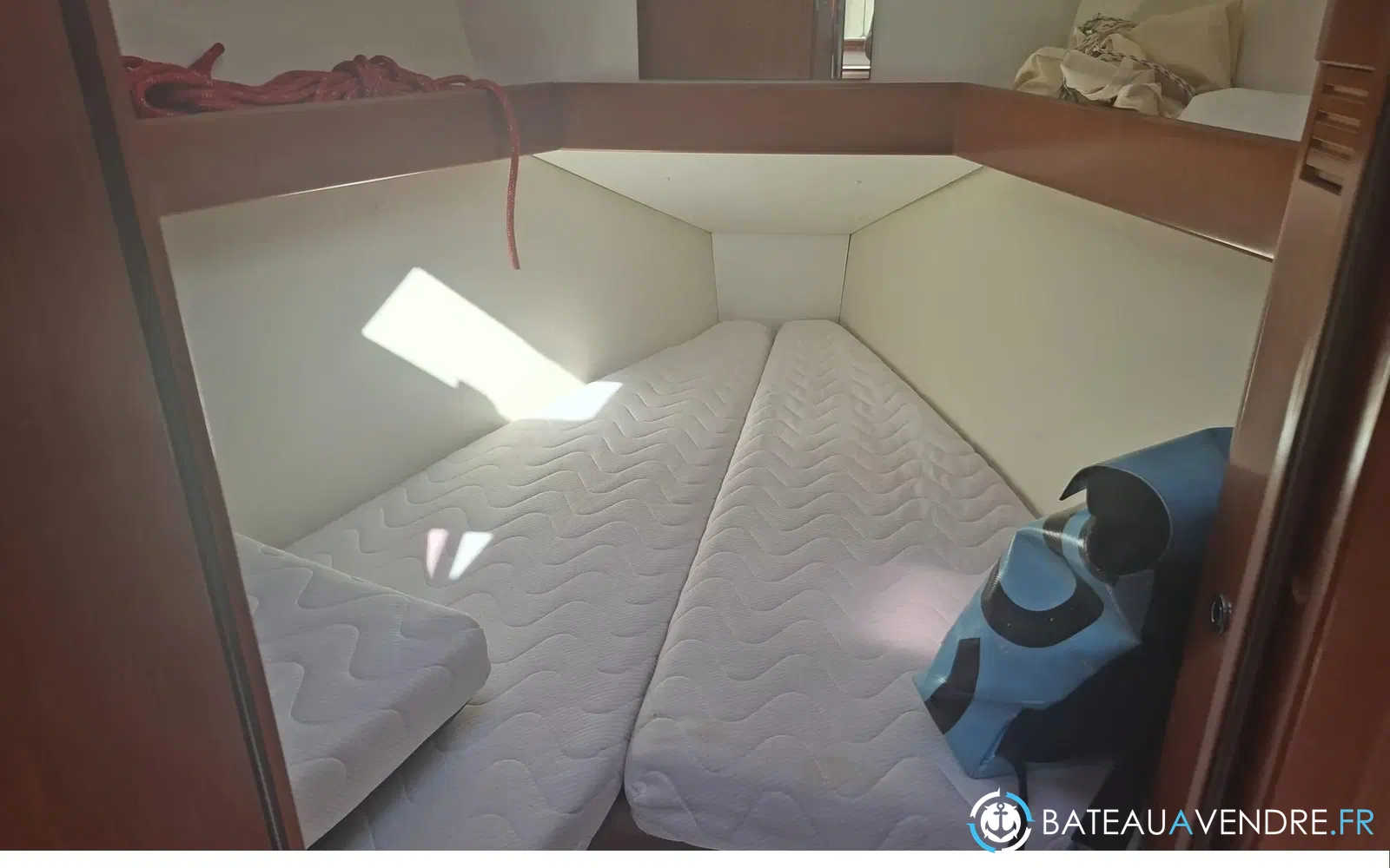 slider 8 Beneteau Oceanis 31 Limited Edition