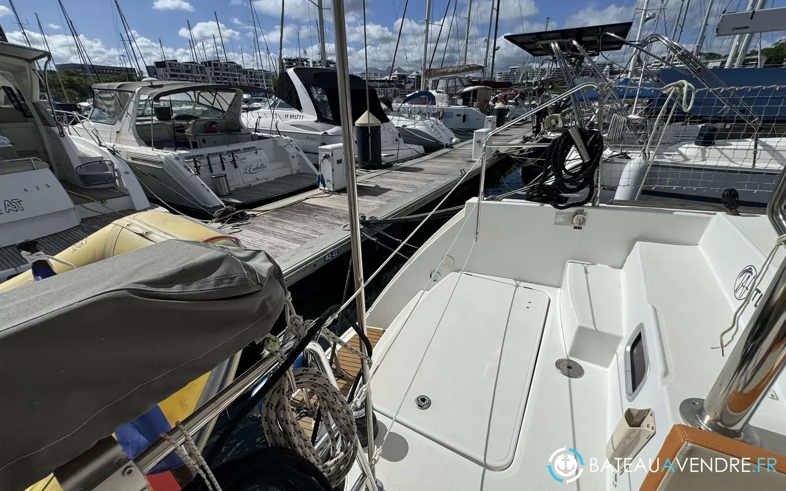 slider 2 Lagoon 400