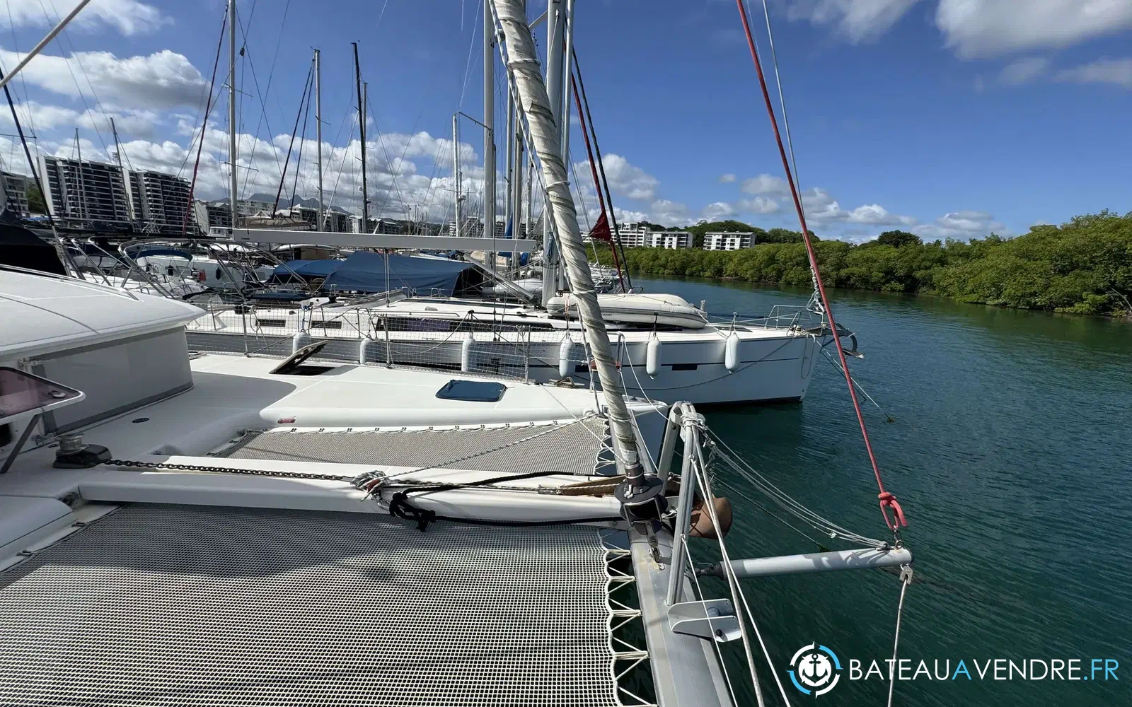 slider 43 Lagoon 400