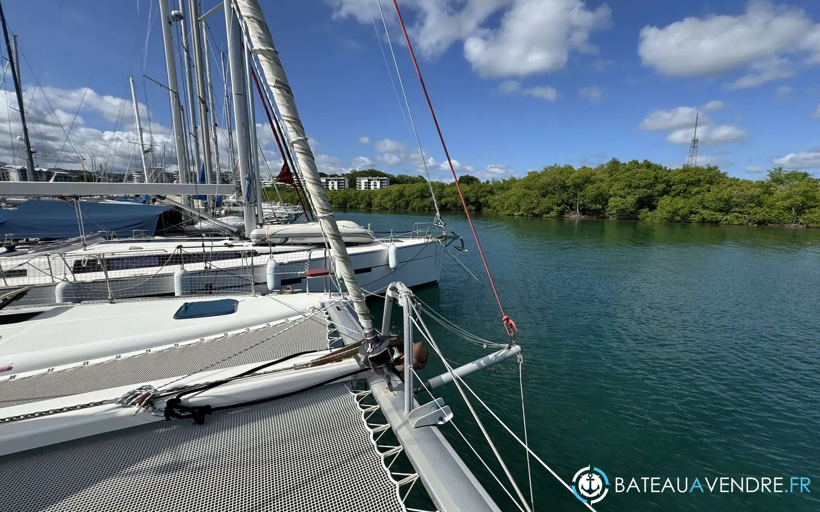 slider 47 Lagoon 400