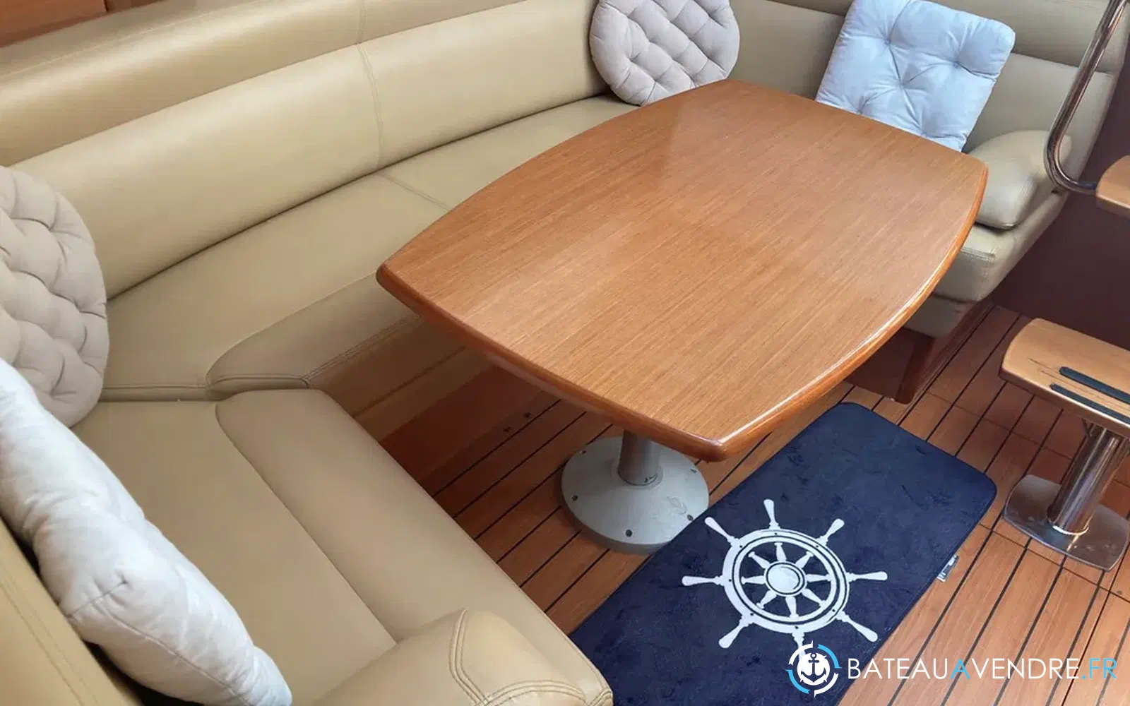 slider 24 Jeanneau Prestige 38 S