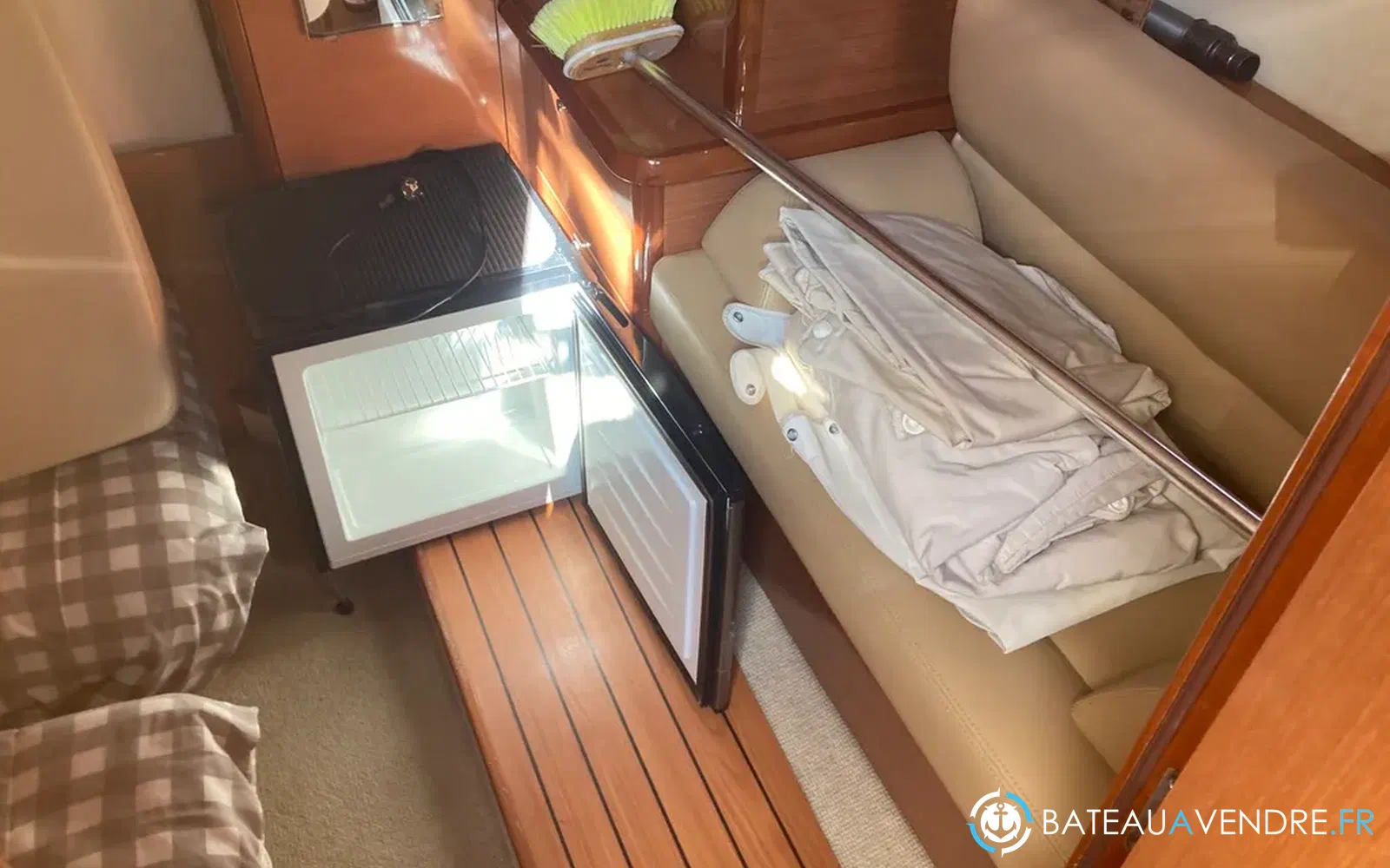 slider 32 Jeanneau Prestige 38 S