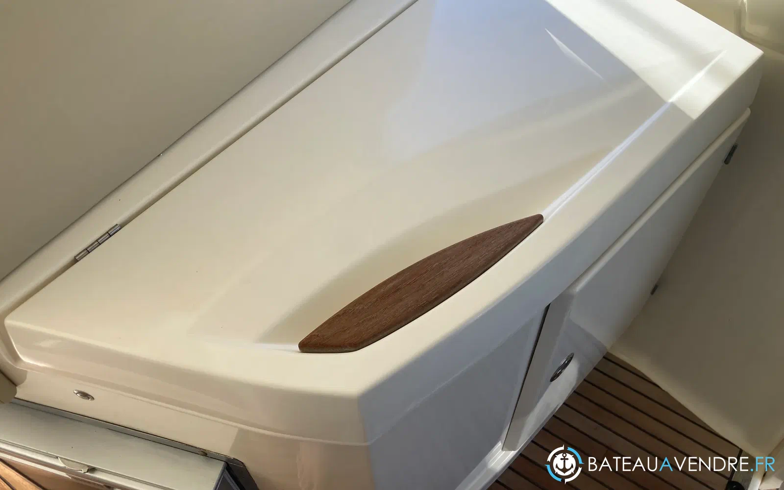 slider 22 Jeanneau Prestige 38 S